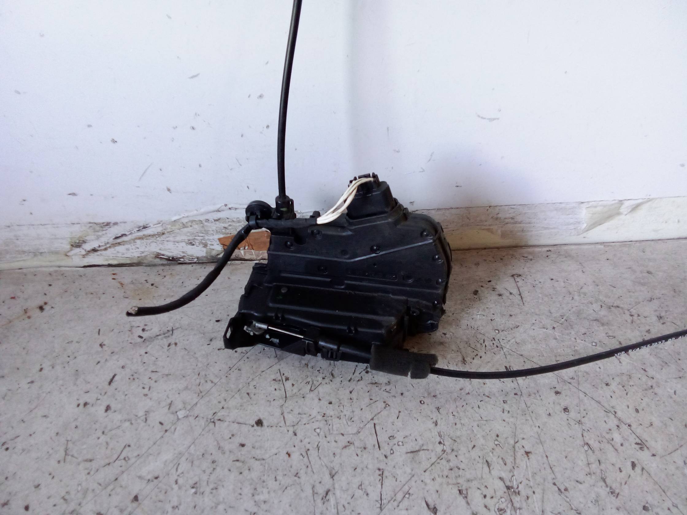 Serratura porta post. dx.