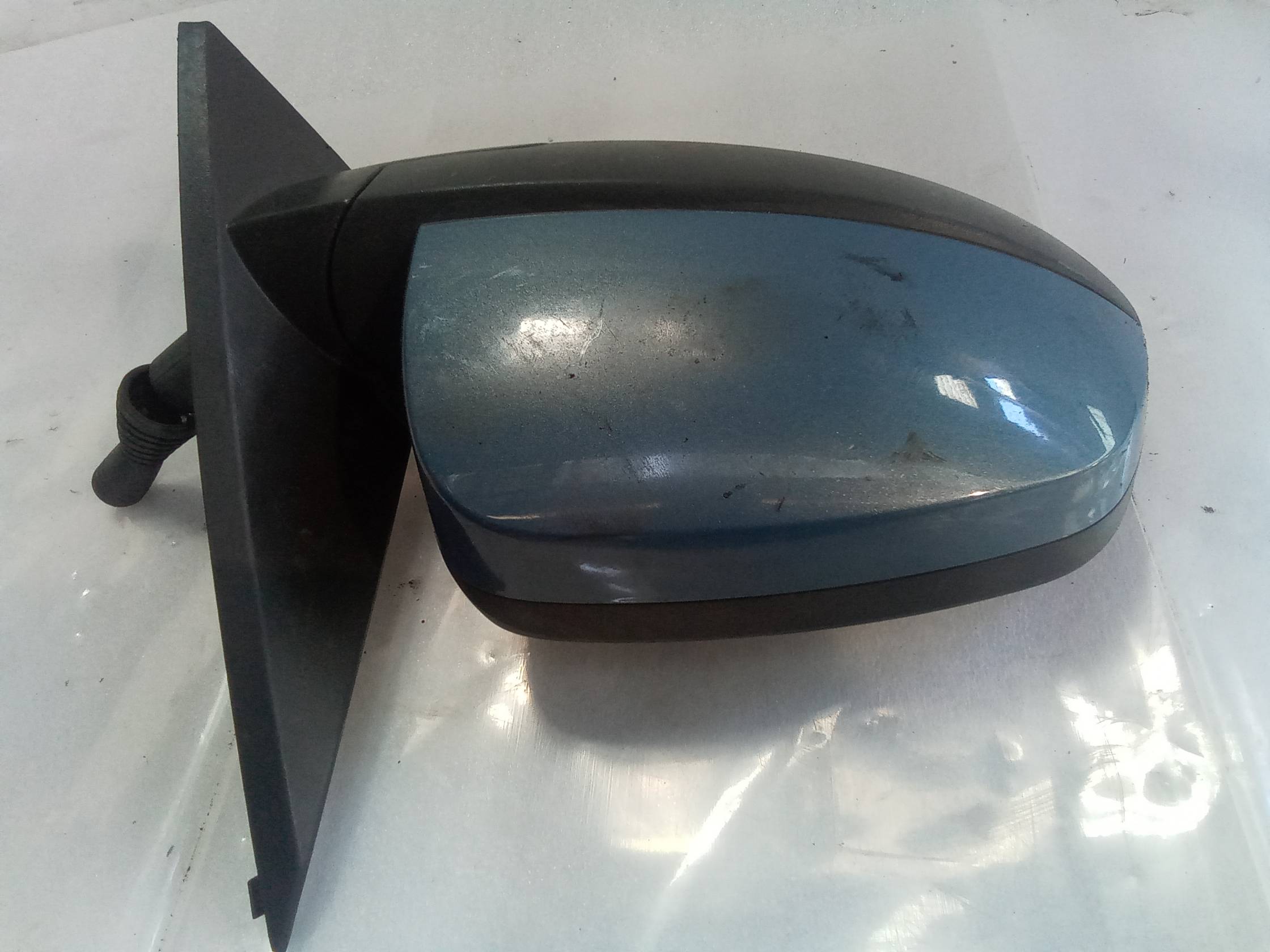 Retrovisore est. dx.