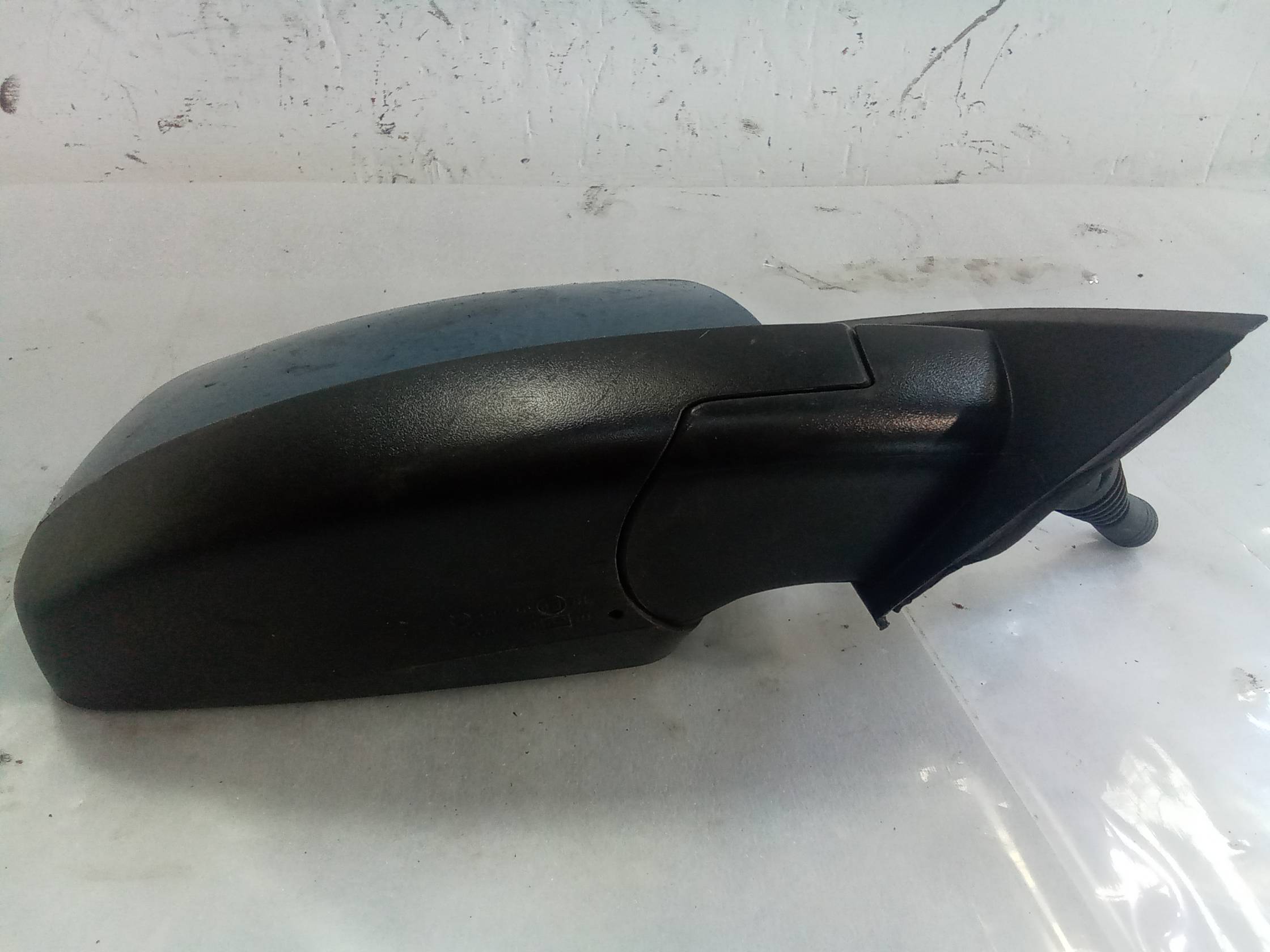 Retrovisore est. dx.