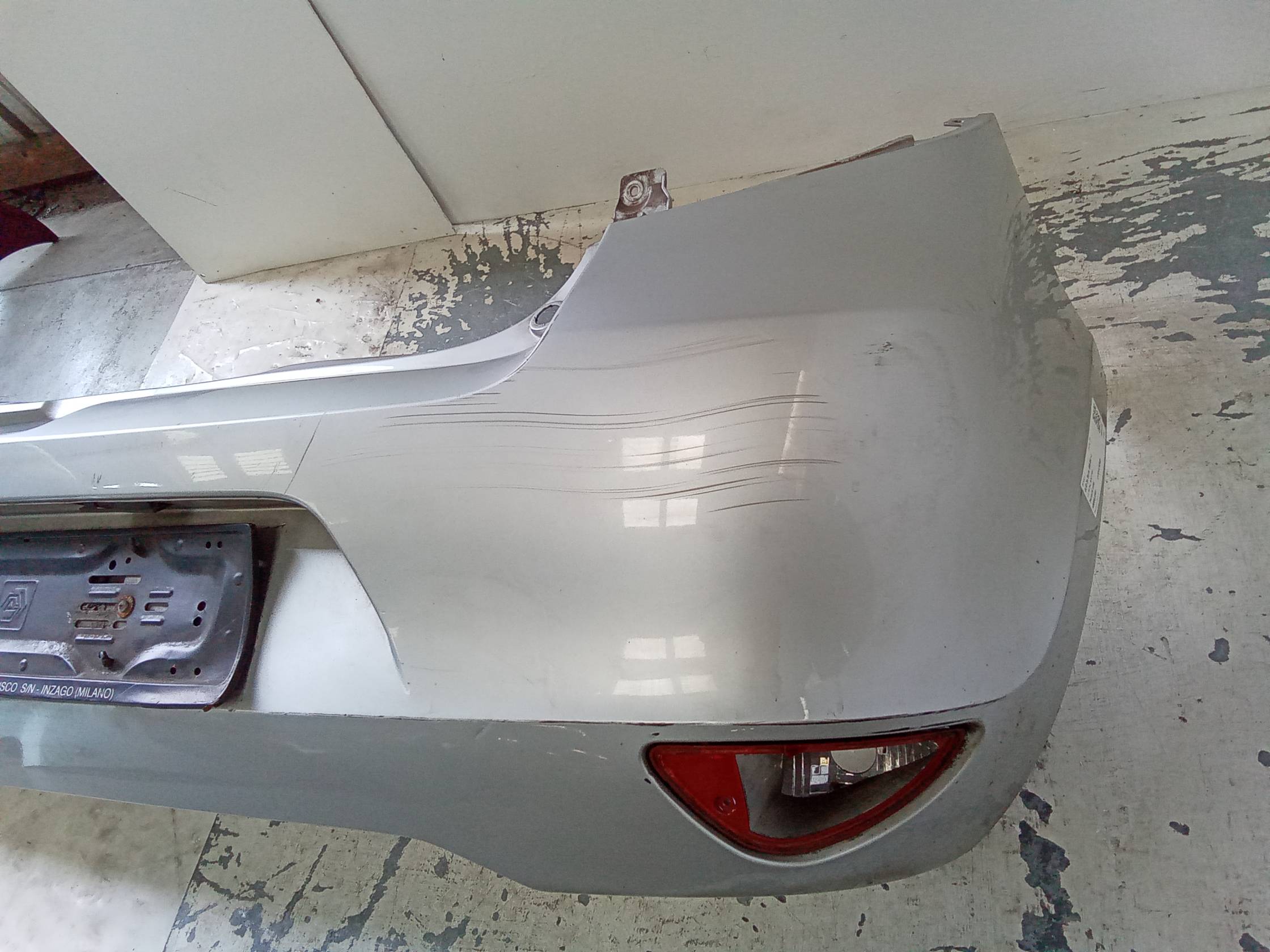 Paraurti post. Paraurti post.