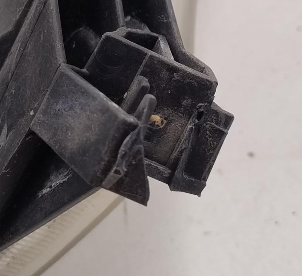 Fanale anteriore destro