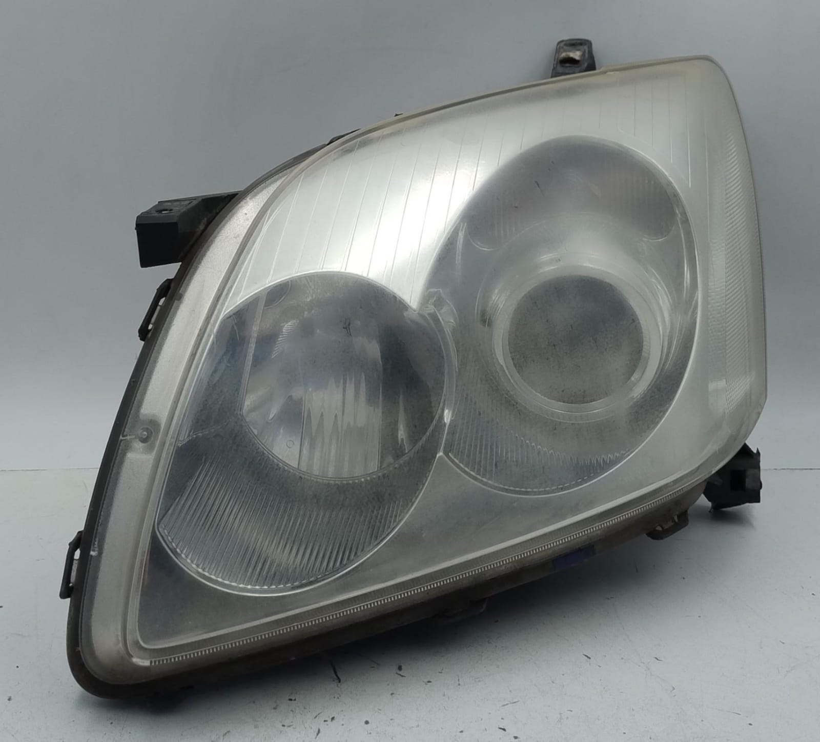 Fanale anteriore sinistro