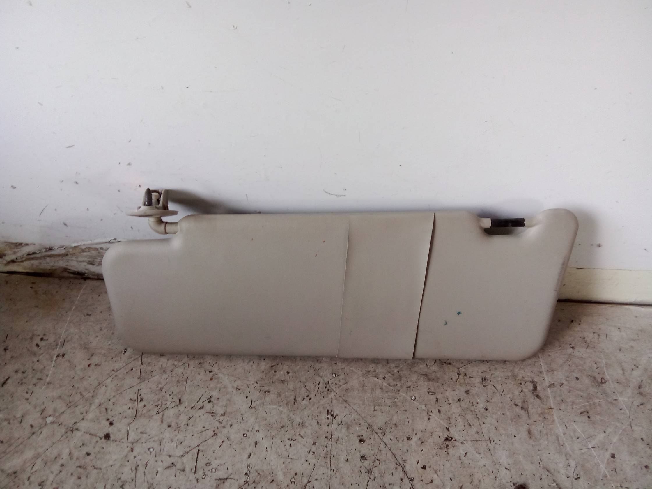 Aletta parasole parabrezza sx.