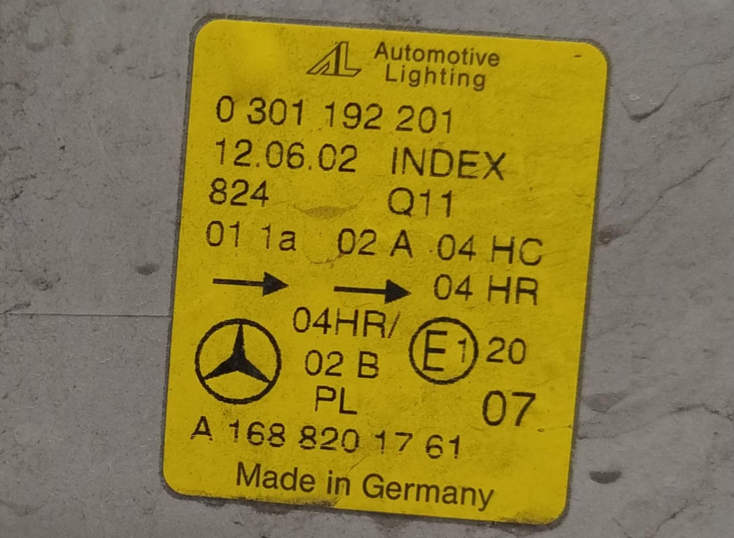 Fanale anteriore sinistro