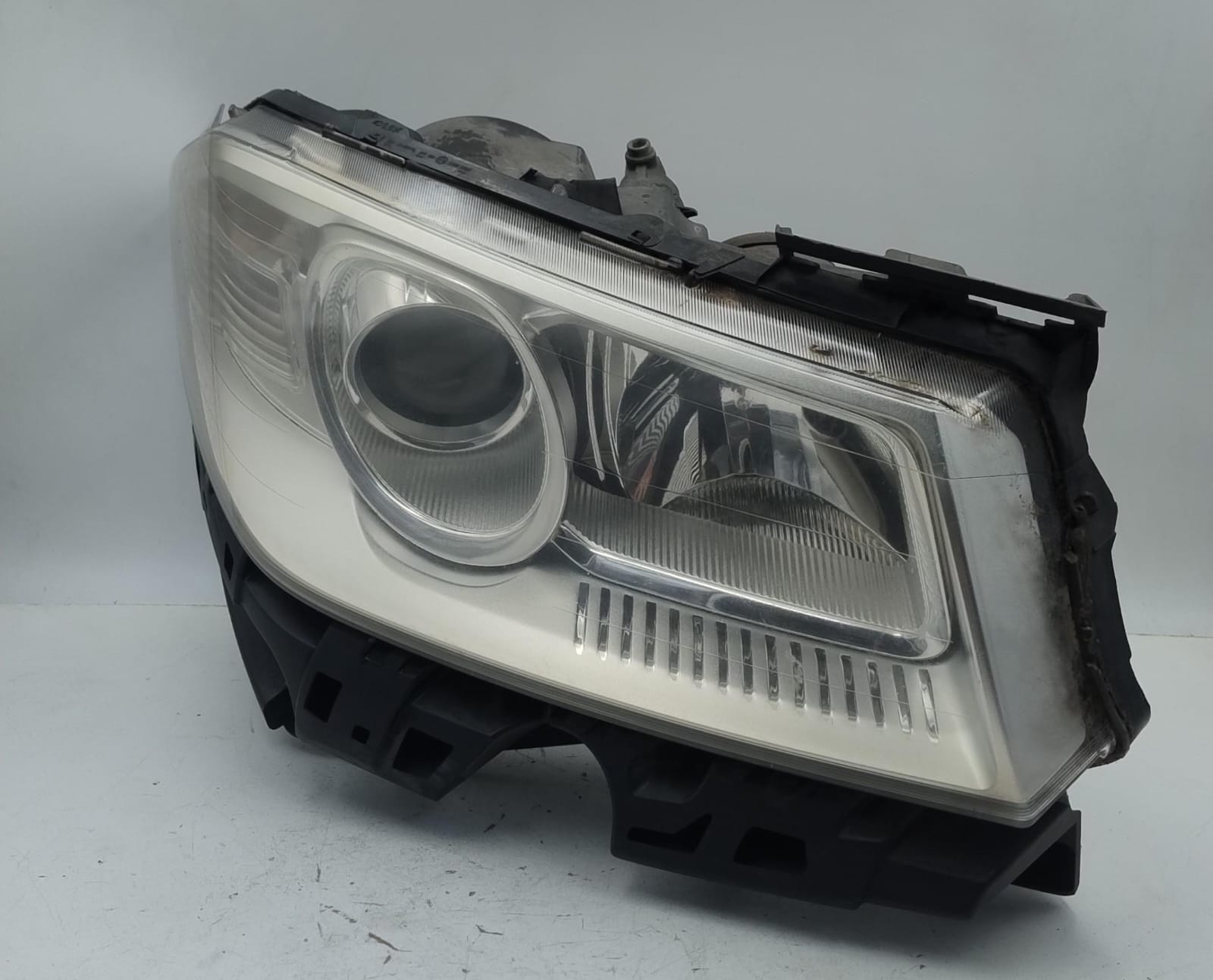 Fanale anteriore destro