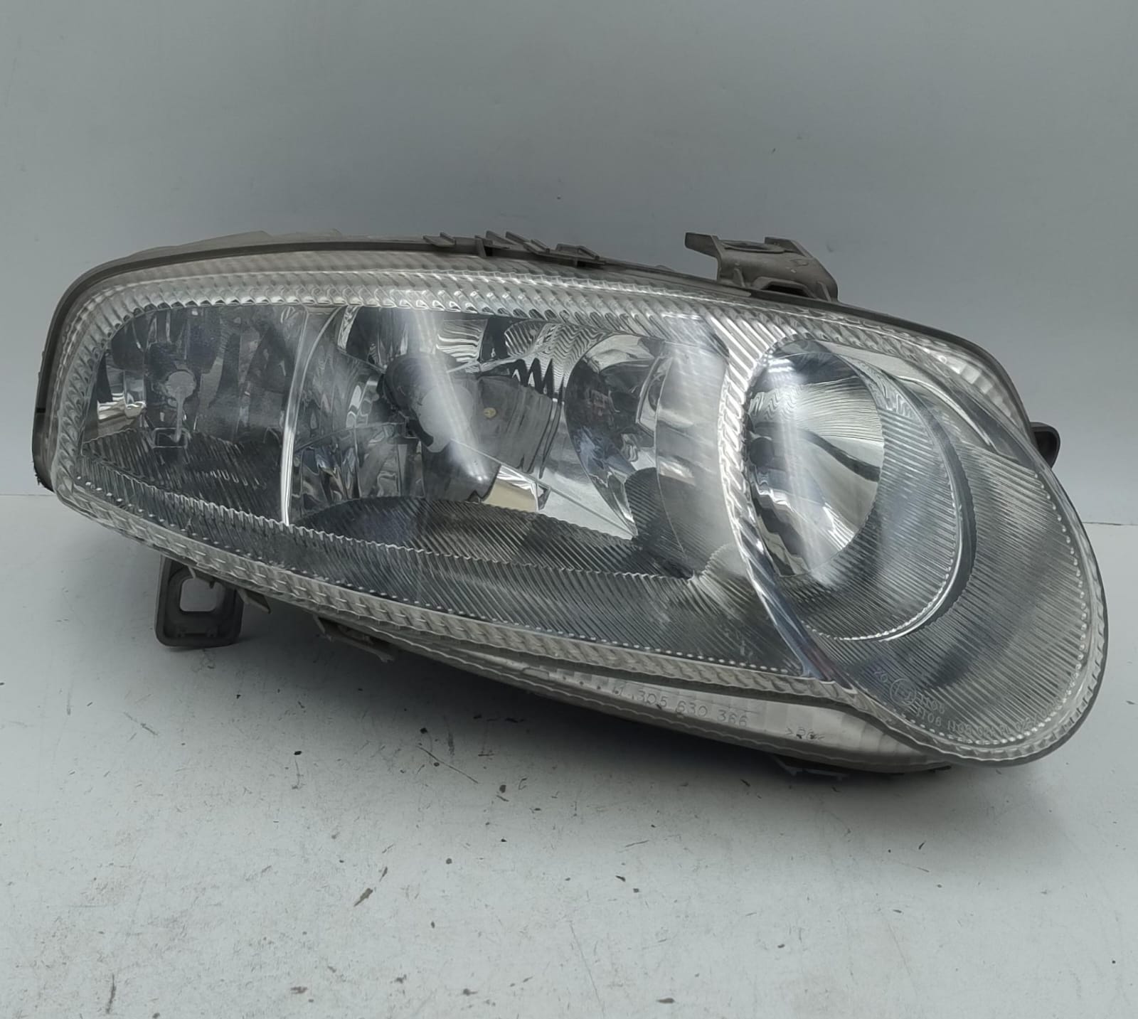 Fanale anteriore destro