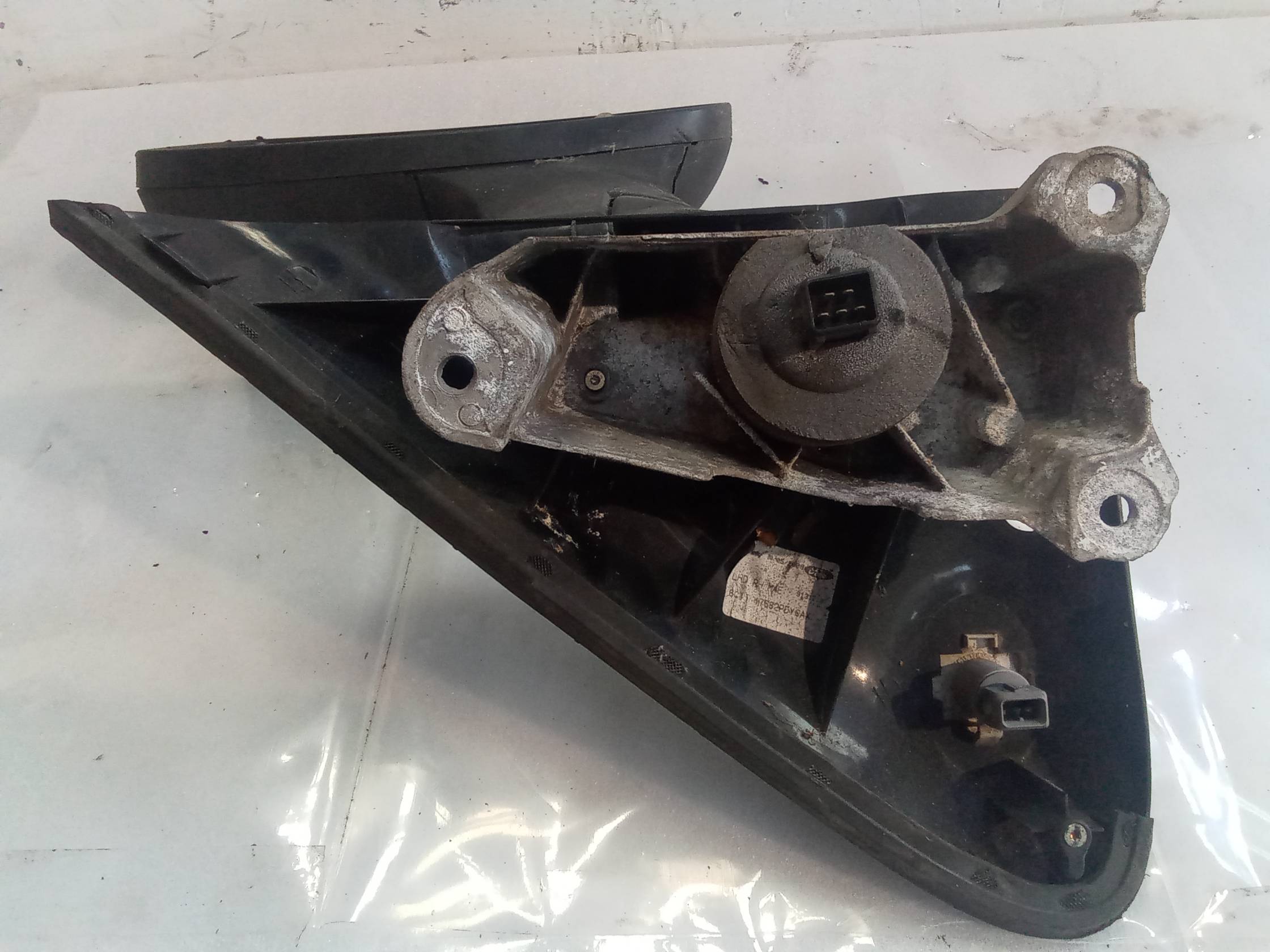 Retrovisore est. dx.