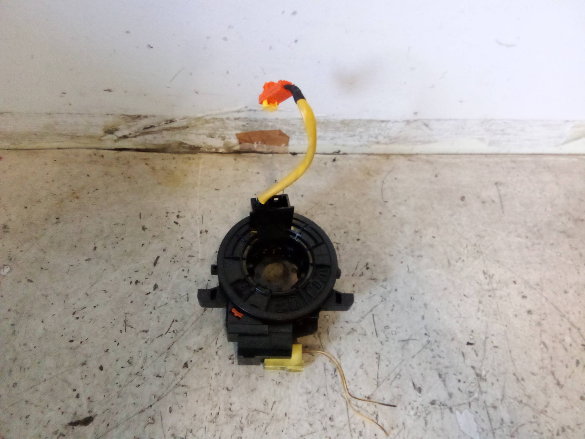 Contatto spiraliforme airbag