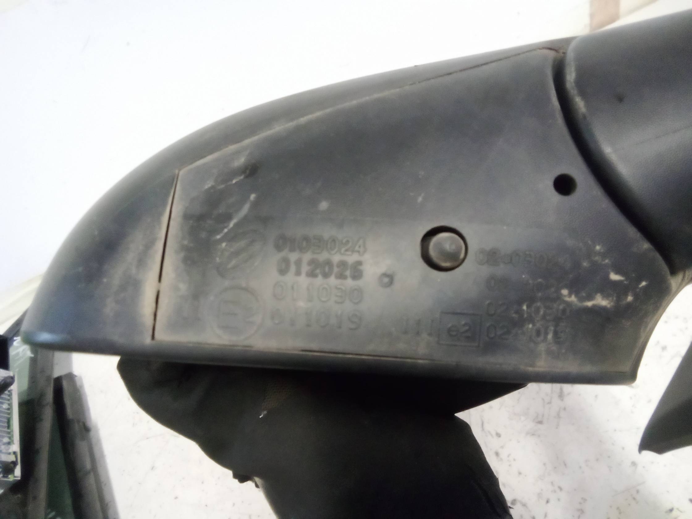 Retrovisore est. regolaz. elettr. sx.