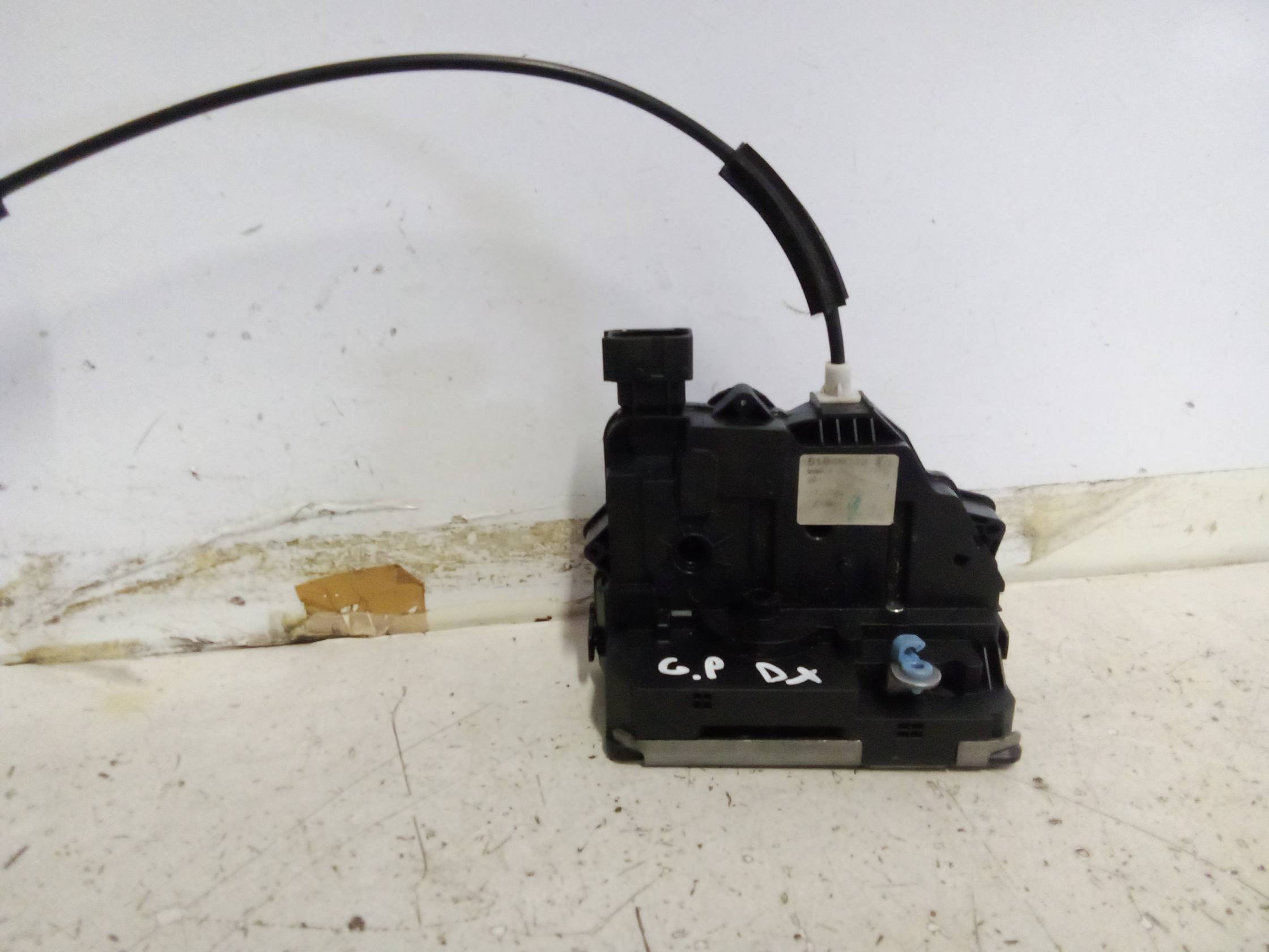 Serratura chiusura c.zta porta ant. dx.