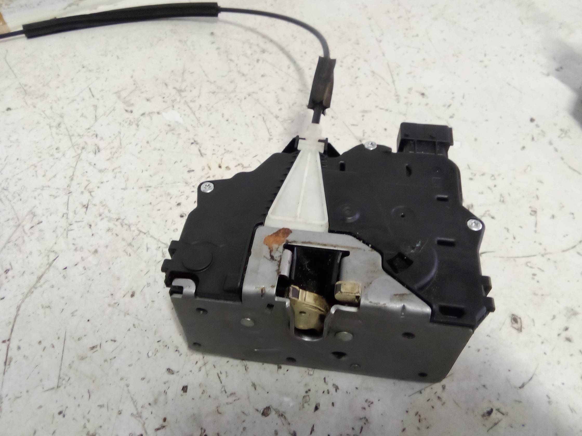 Serratura chiusura c.zta porta ant. dx.