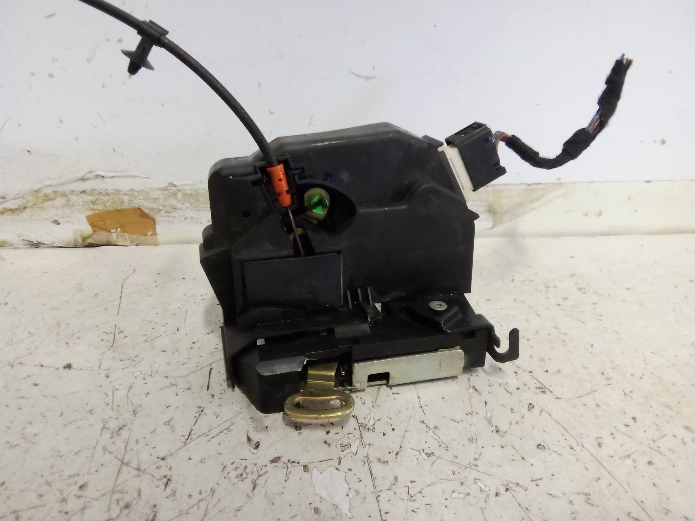 Serratura porta ant. dx.