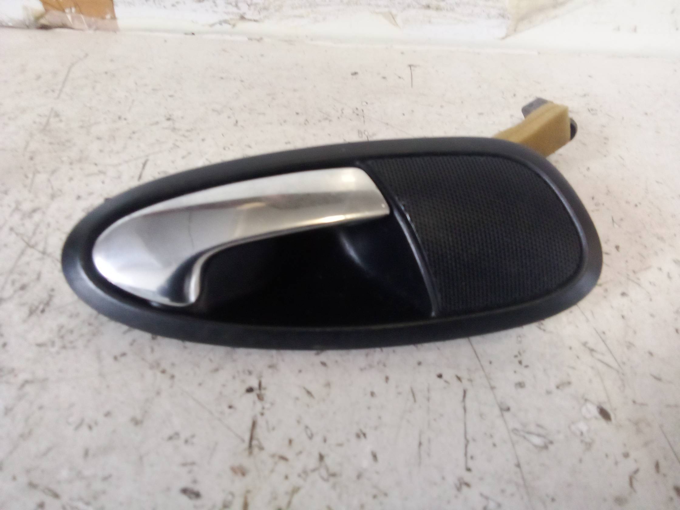 Maniglia int. apertura  porta ant. dx.