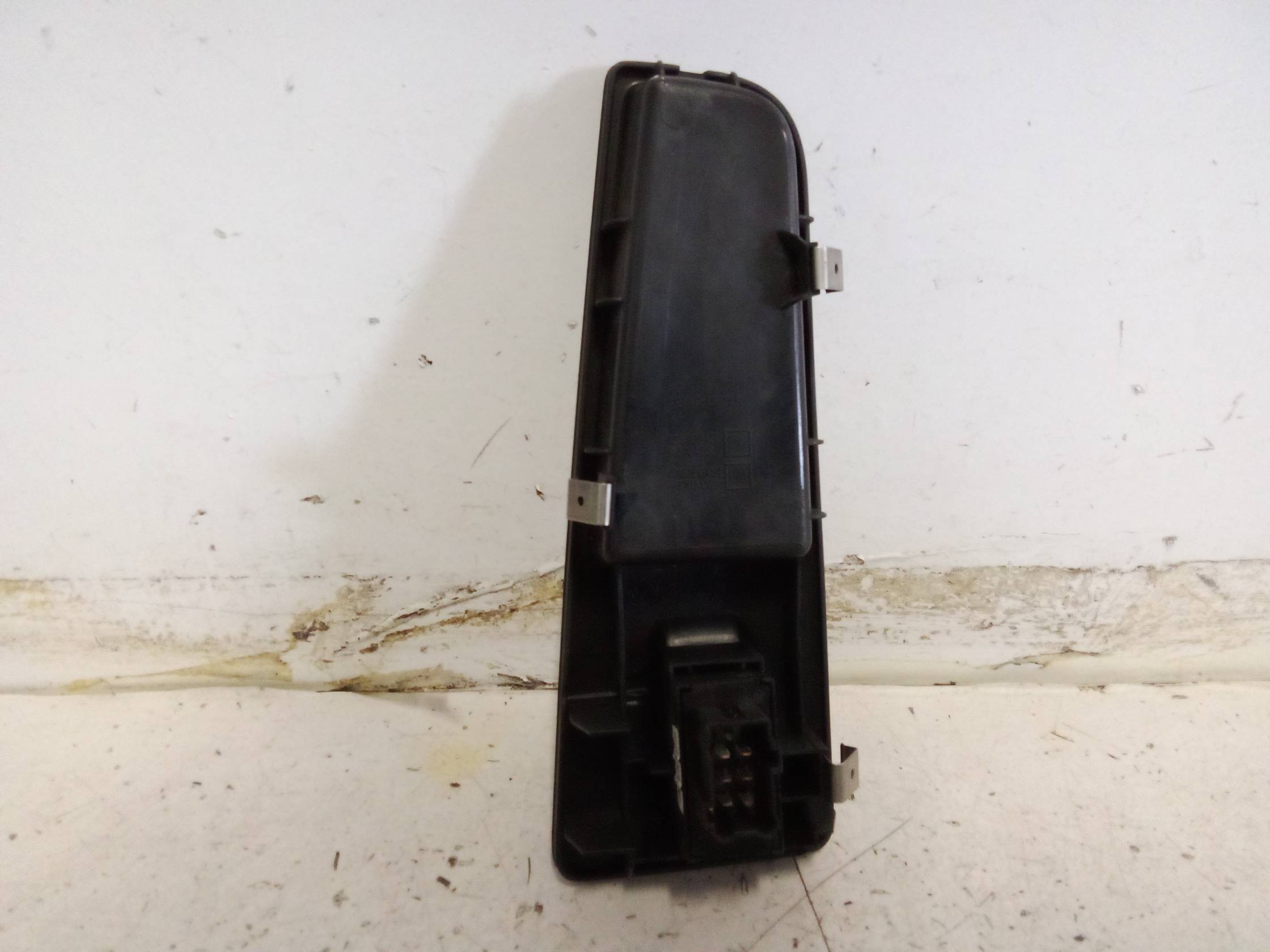 Blocco comando alzacristalli dx.