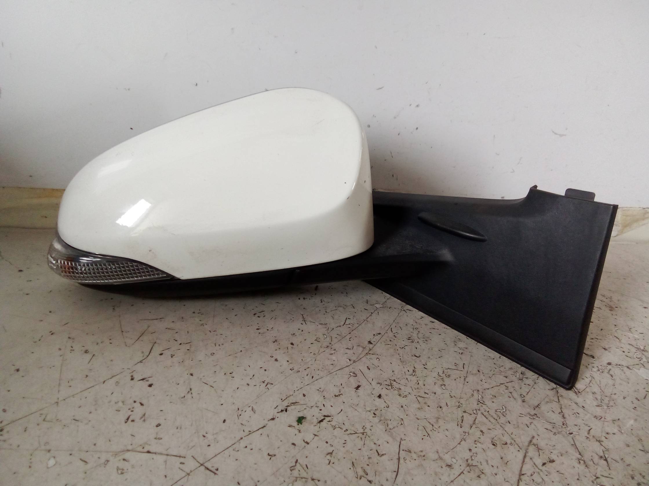 Retrovisore est. regolaz. elettr. dx.