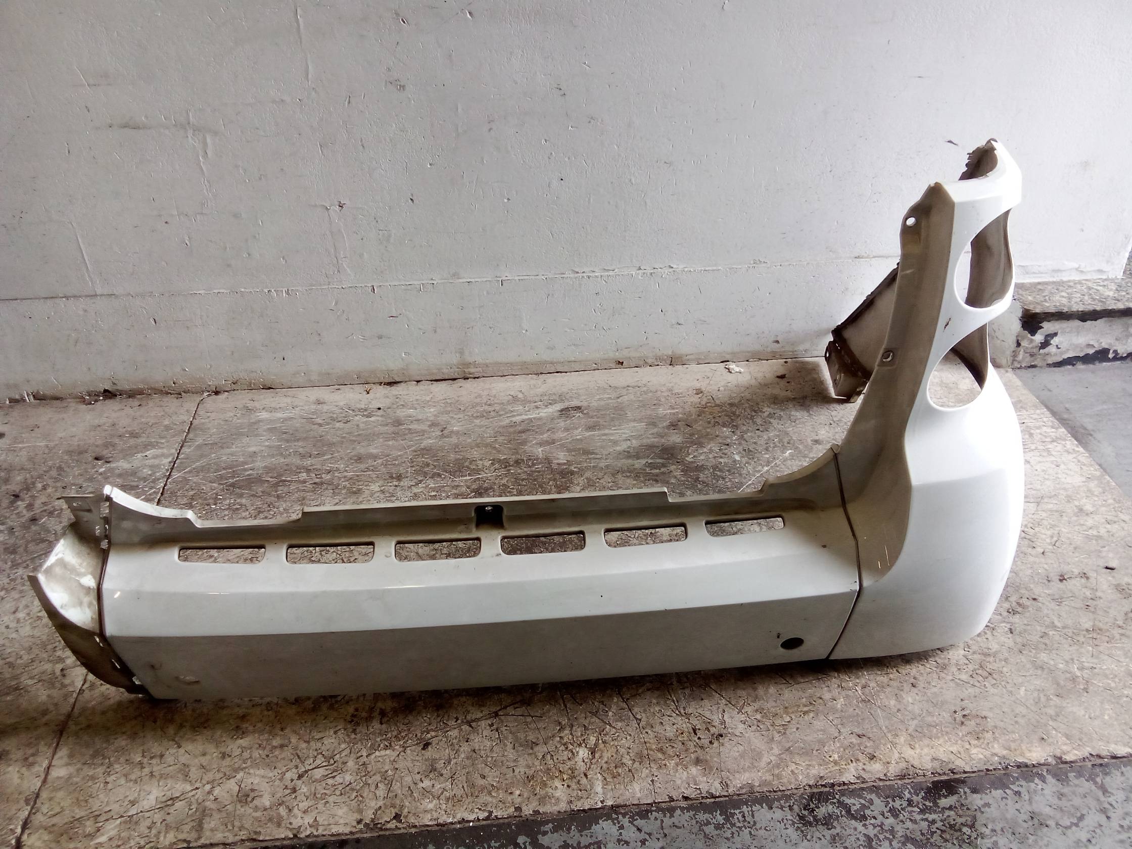 Paraurti post. centr.