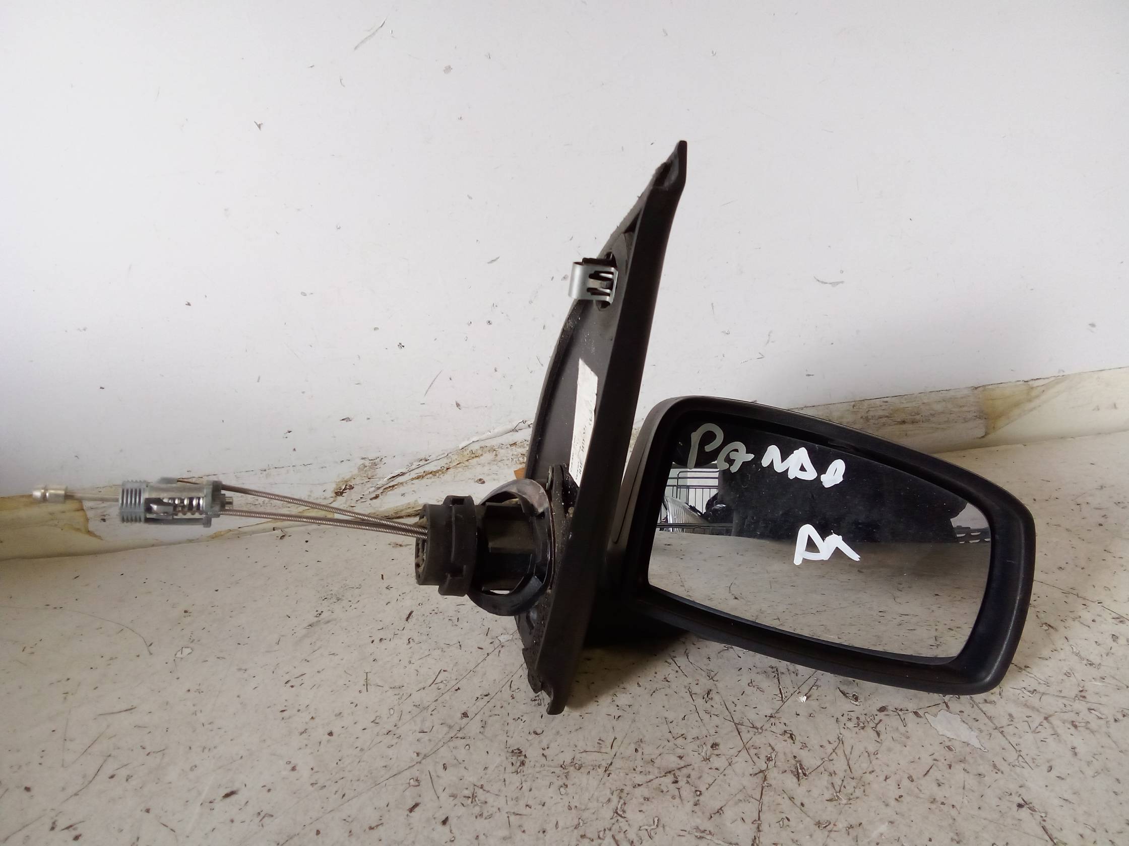 Retrovisore est. dx.