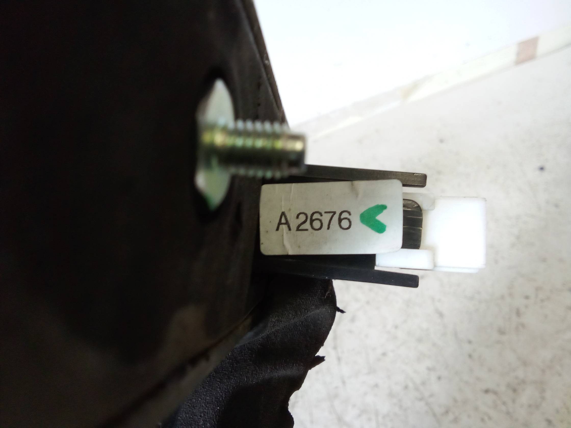 Maniglia portello post. Maniglia portello post.