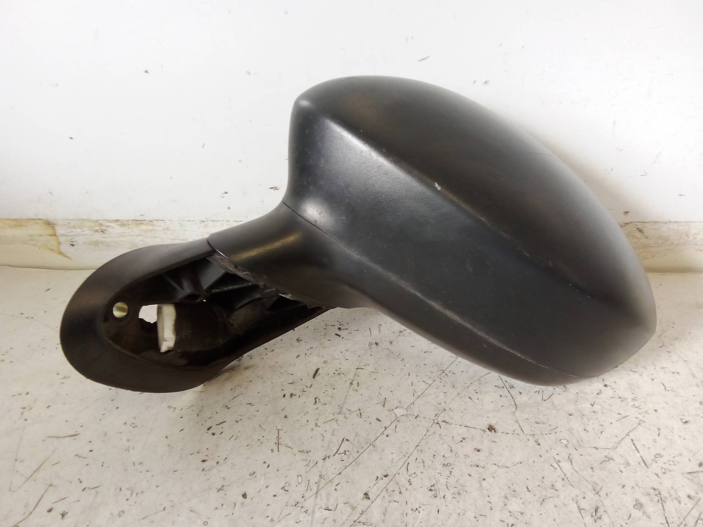 Retrovisore est. regolaz. elettr. sx.