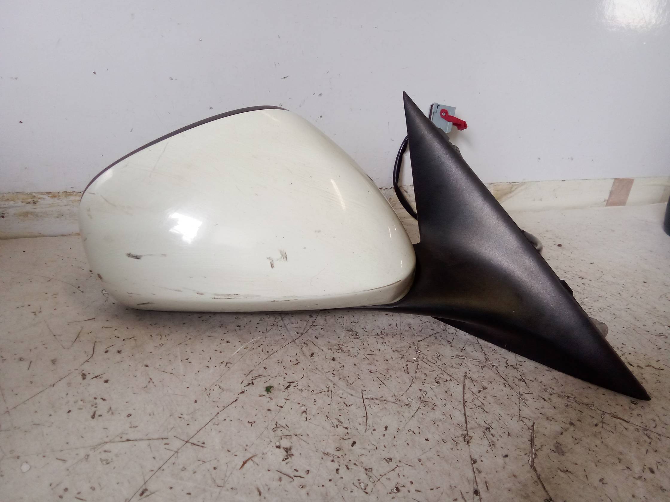 Retrovisore est. regolaz. elettr. dx.