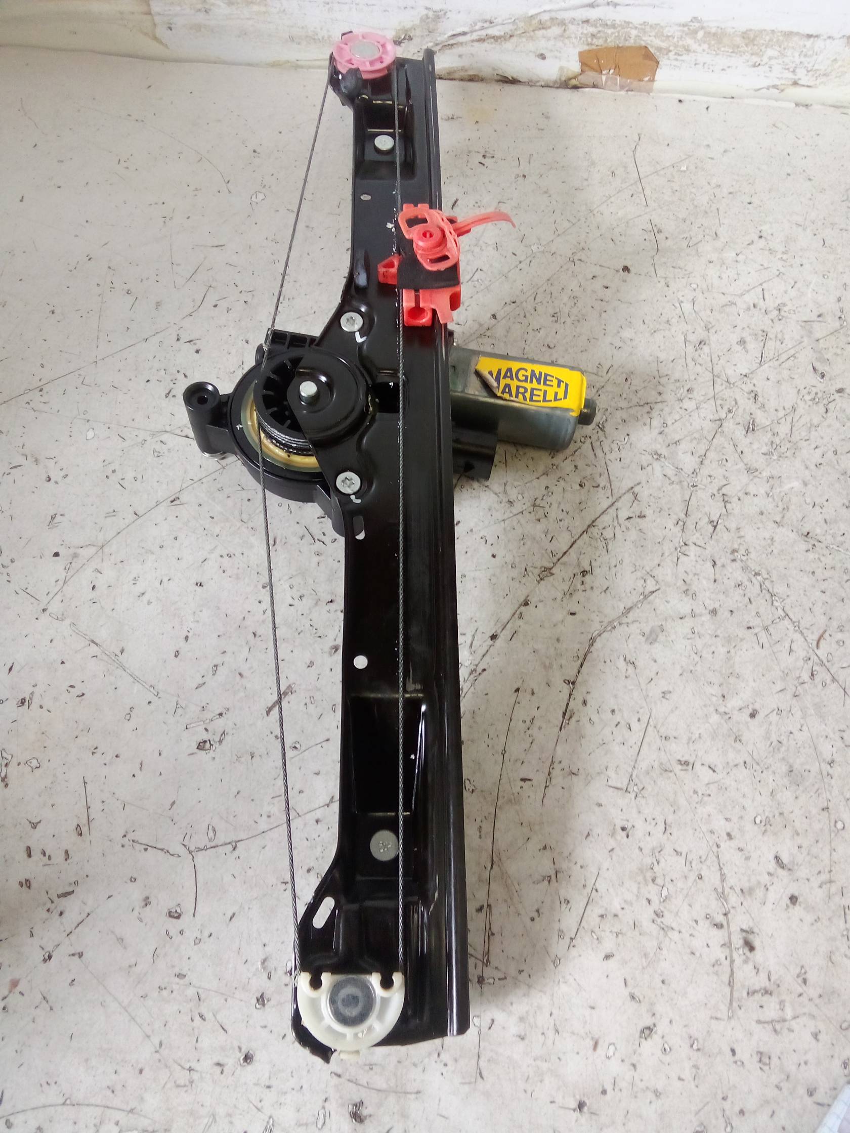 Alzacristallo elettr. porta ant. dx. Alzacristallo elettr. porta ant. dx.