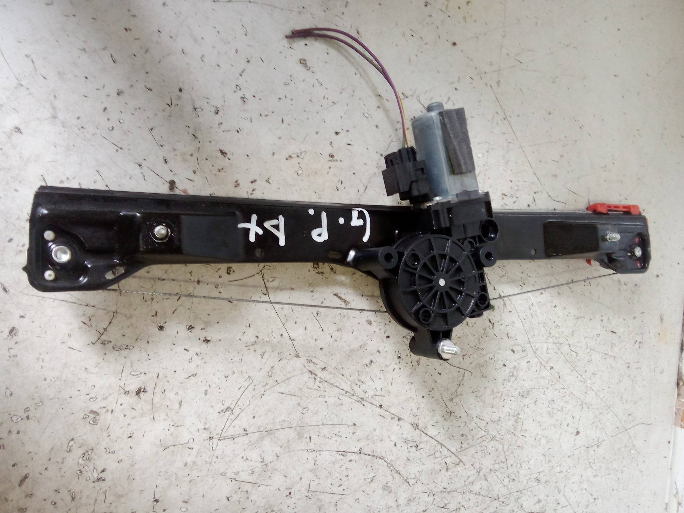 Alzacristallo elettr. porta ant. dx.