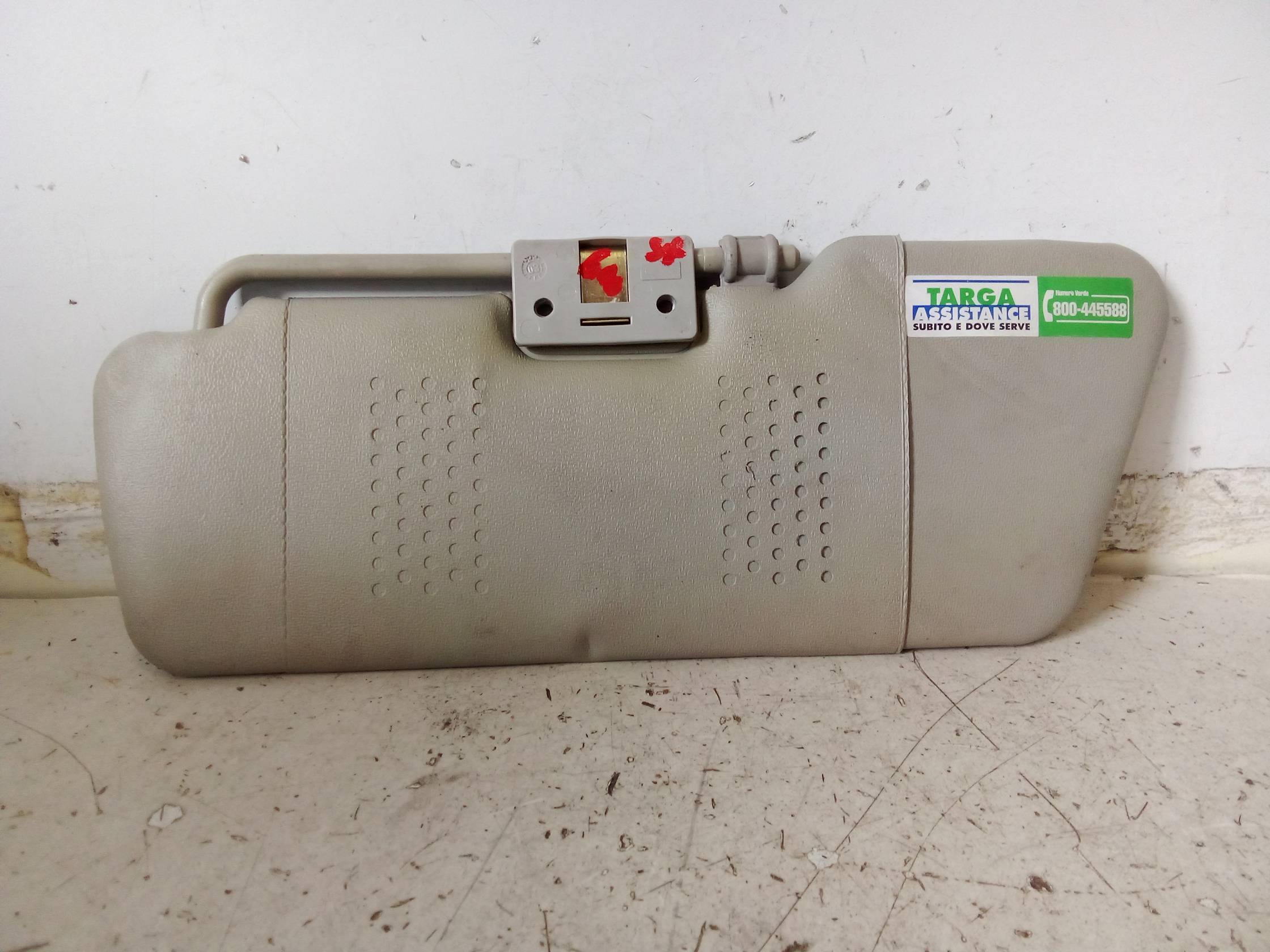 Aletta parasole parabrezza sx.