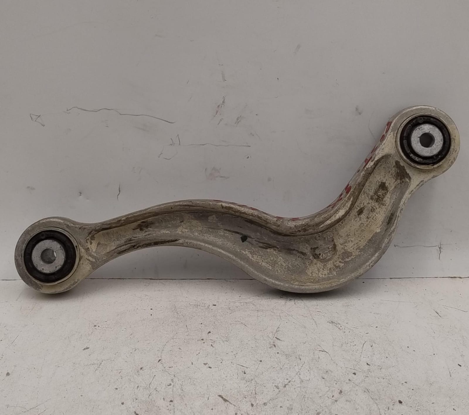 Braccio oscillante sosp. post. sx.