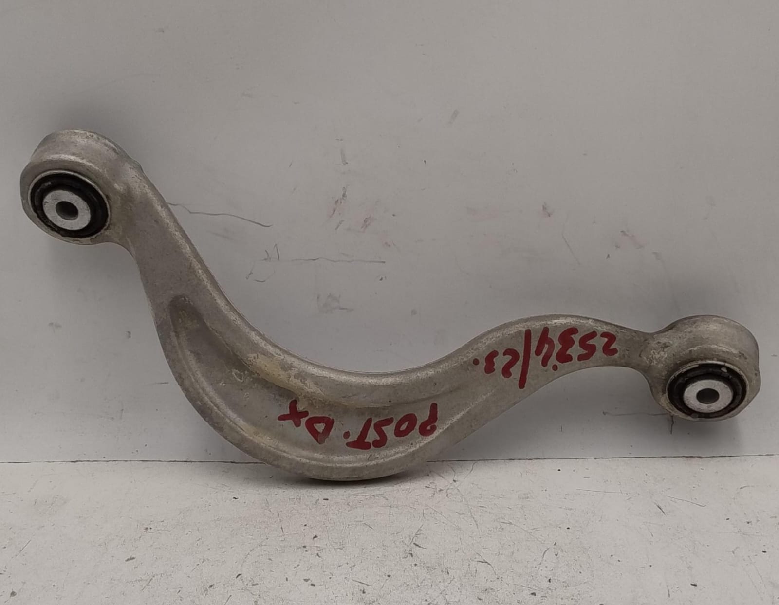 Braccio oscillante sosp. post. dx.