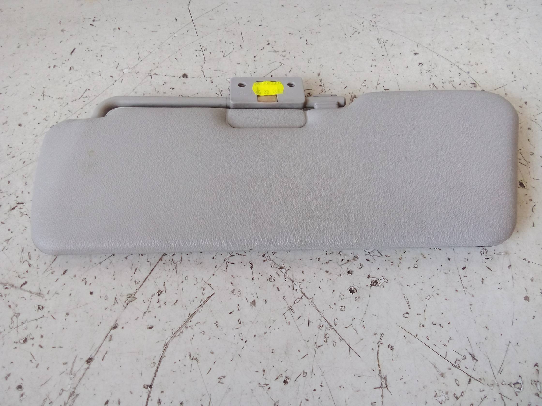 Aletta parasole parabrezza dx.