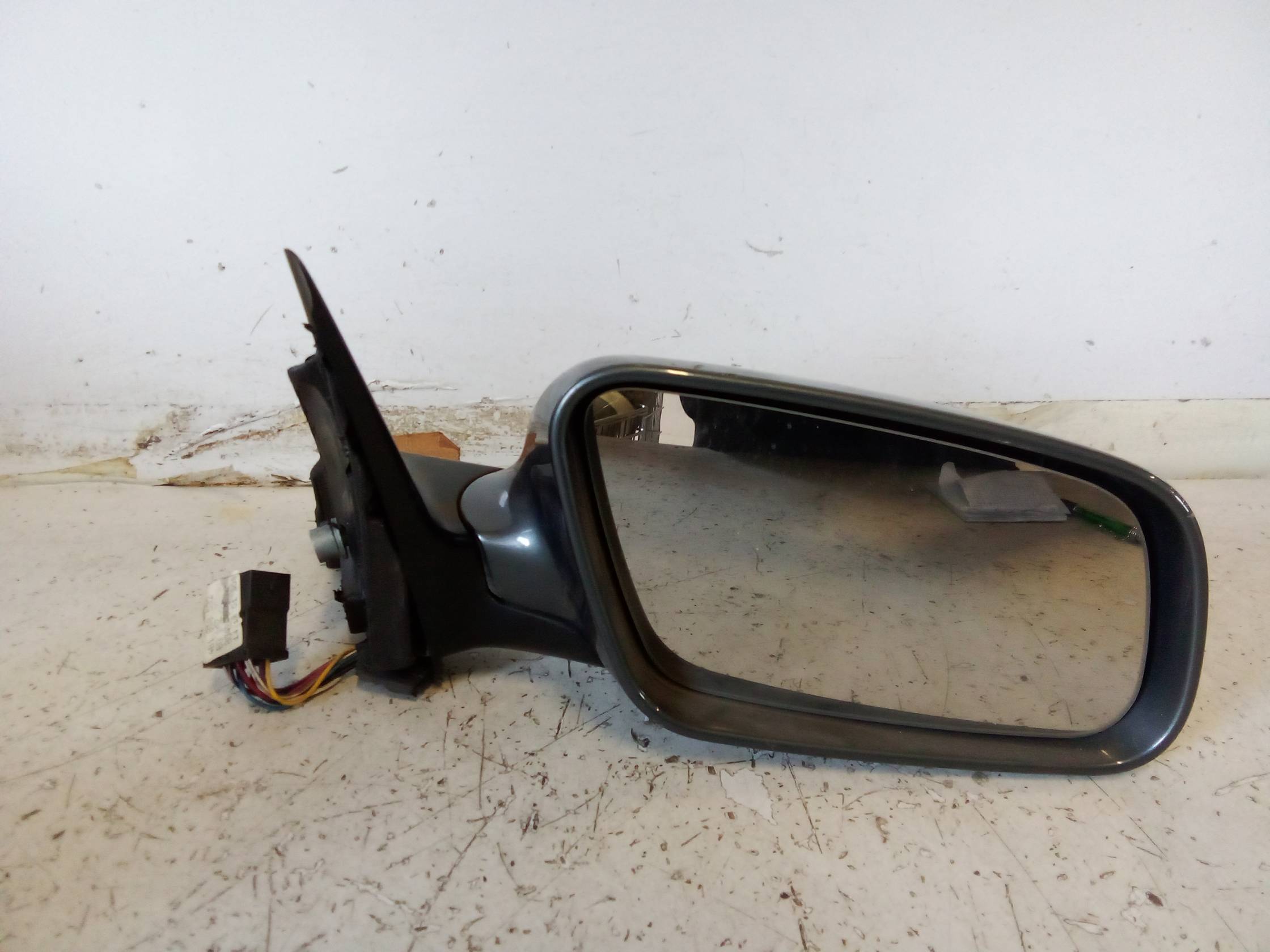 Retrovisore est. regolaz. elettr. dx.