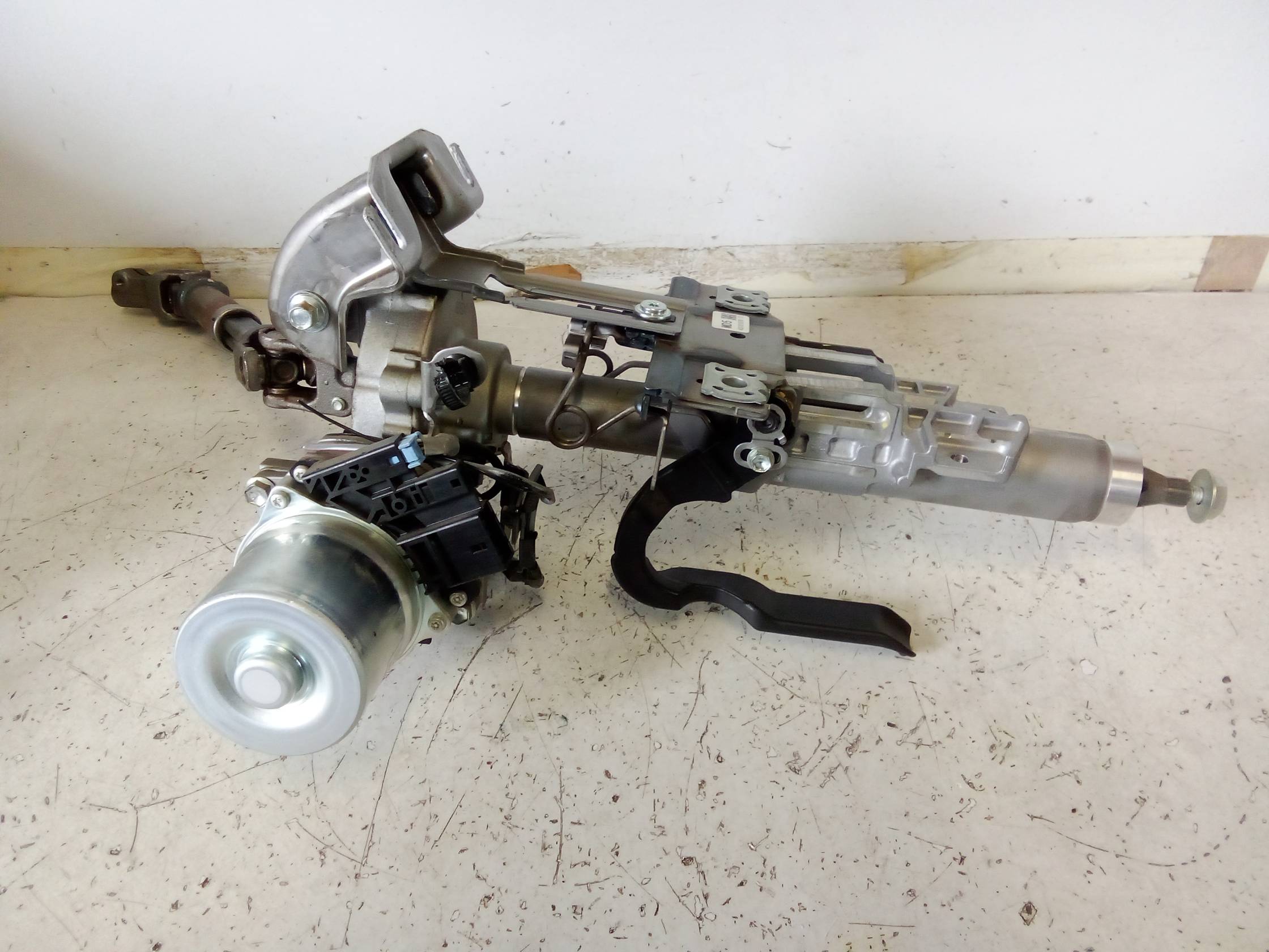 Servosterzo elettronico