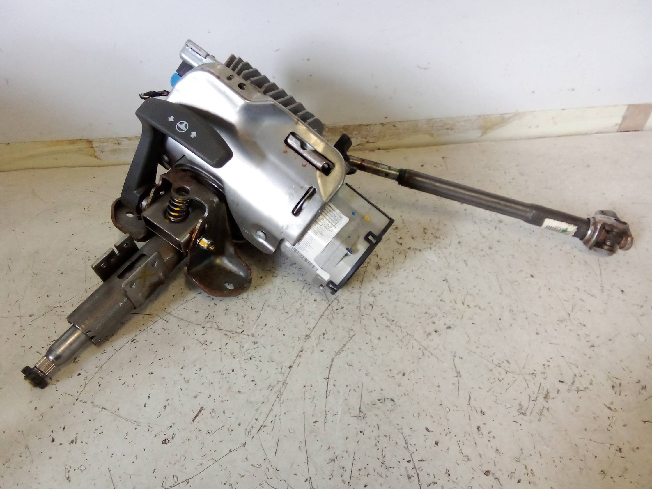 Servosterzo elettronico