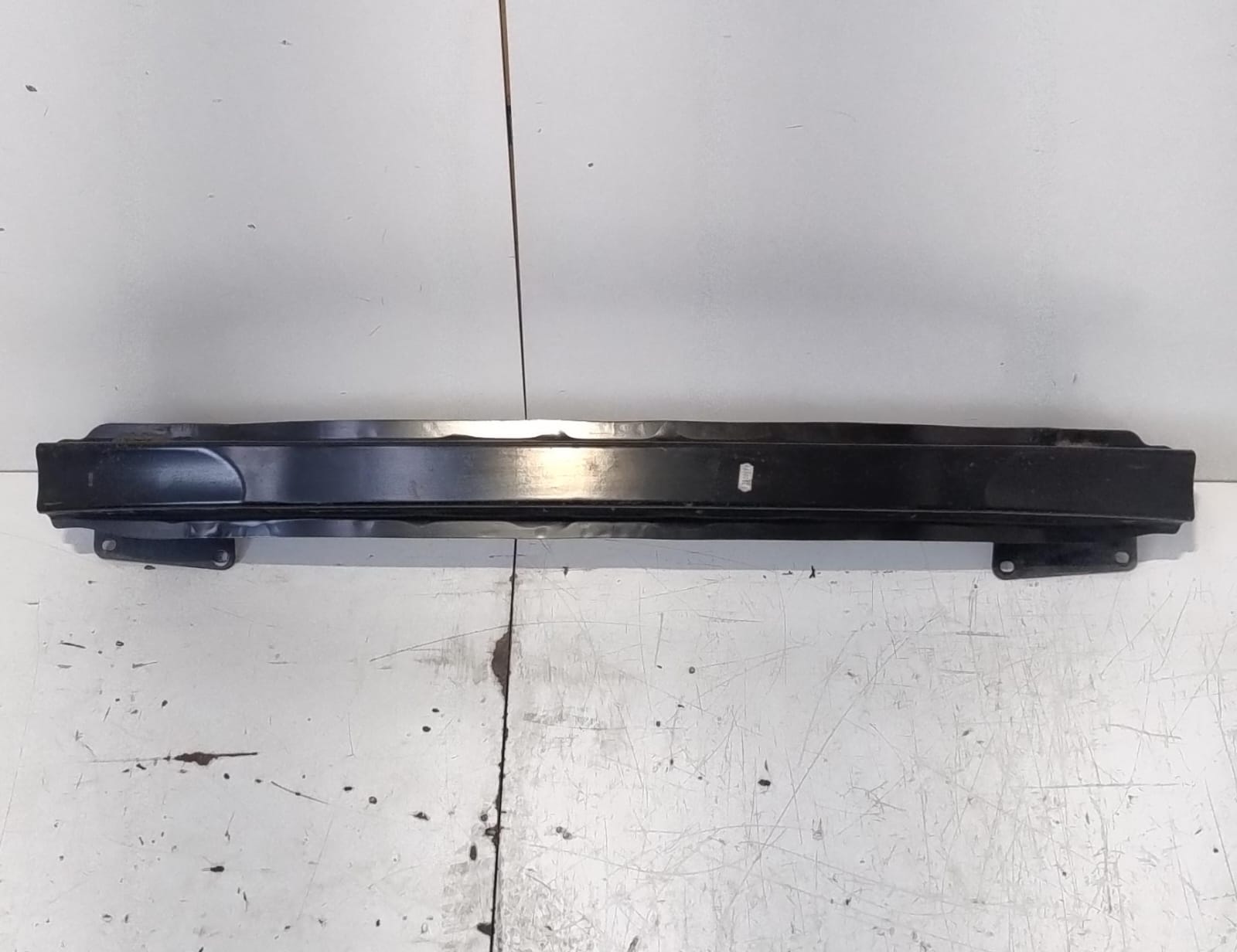 Traversa paraurti post.