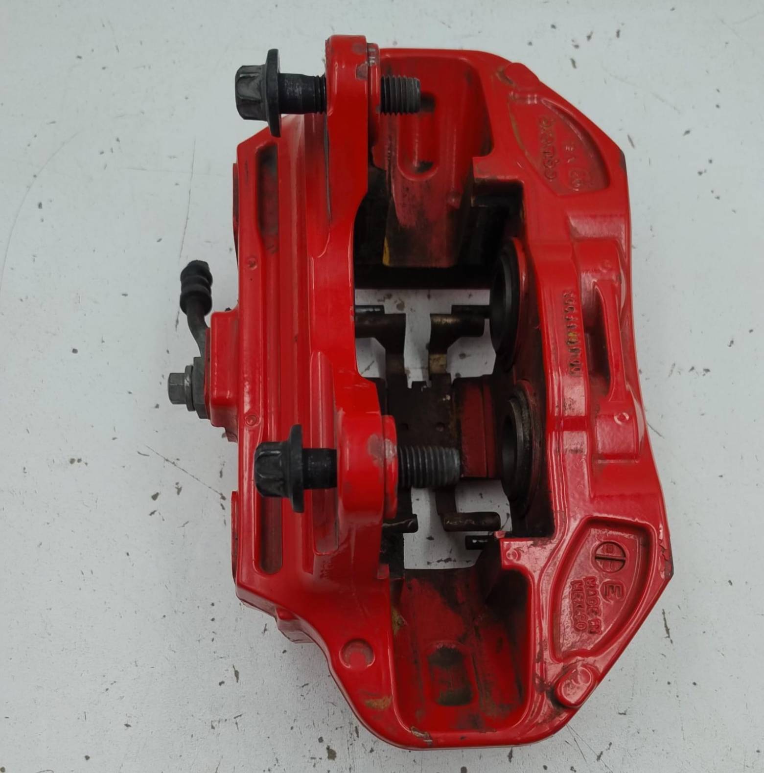 Pinza freno anteriore sx.