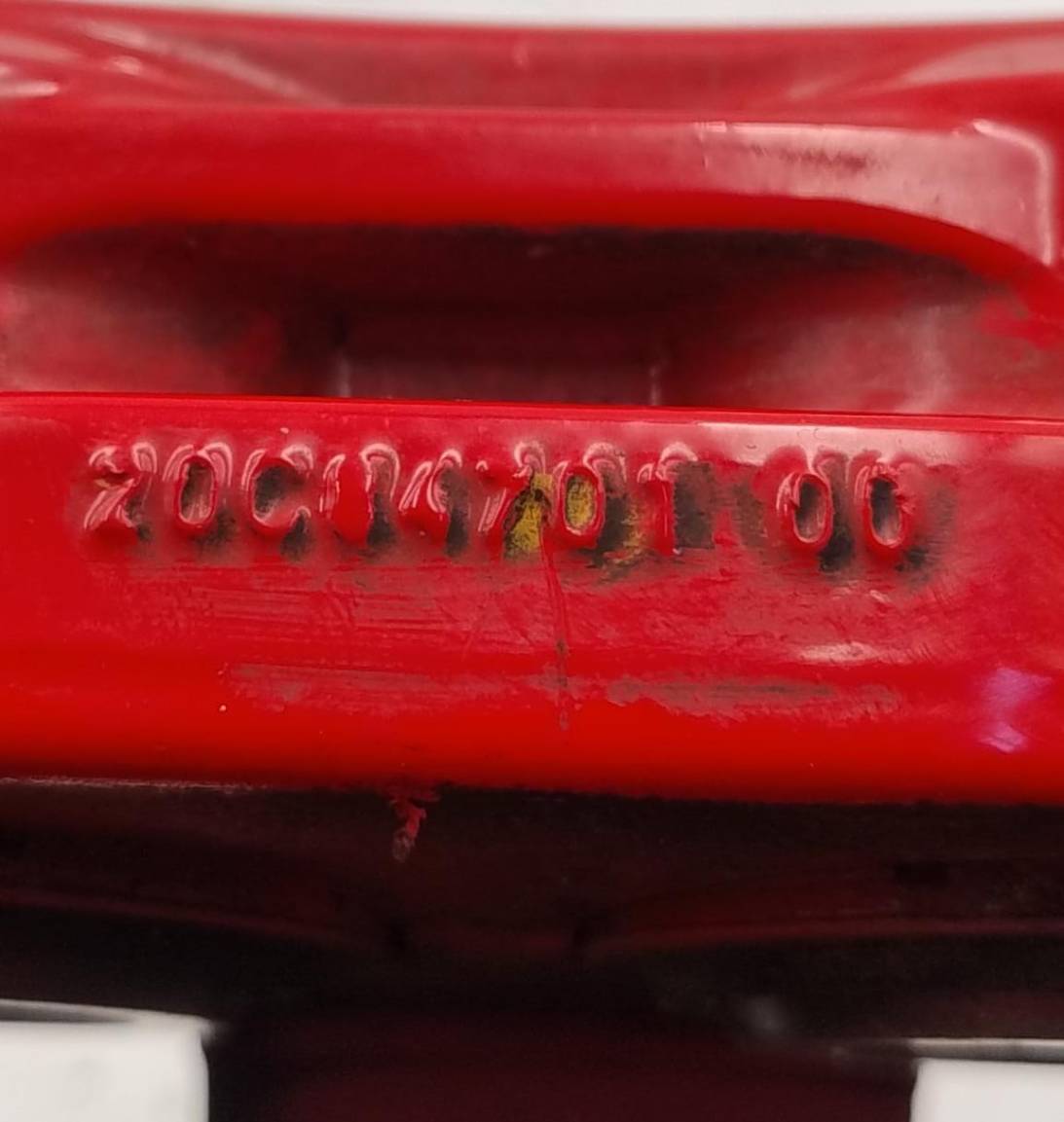 Pinza freno anteriore sx.