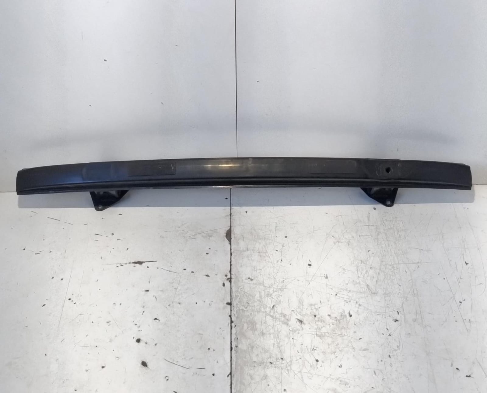 Traversa paraurti post.