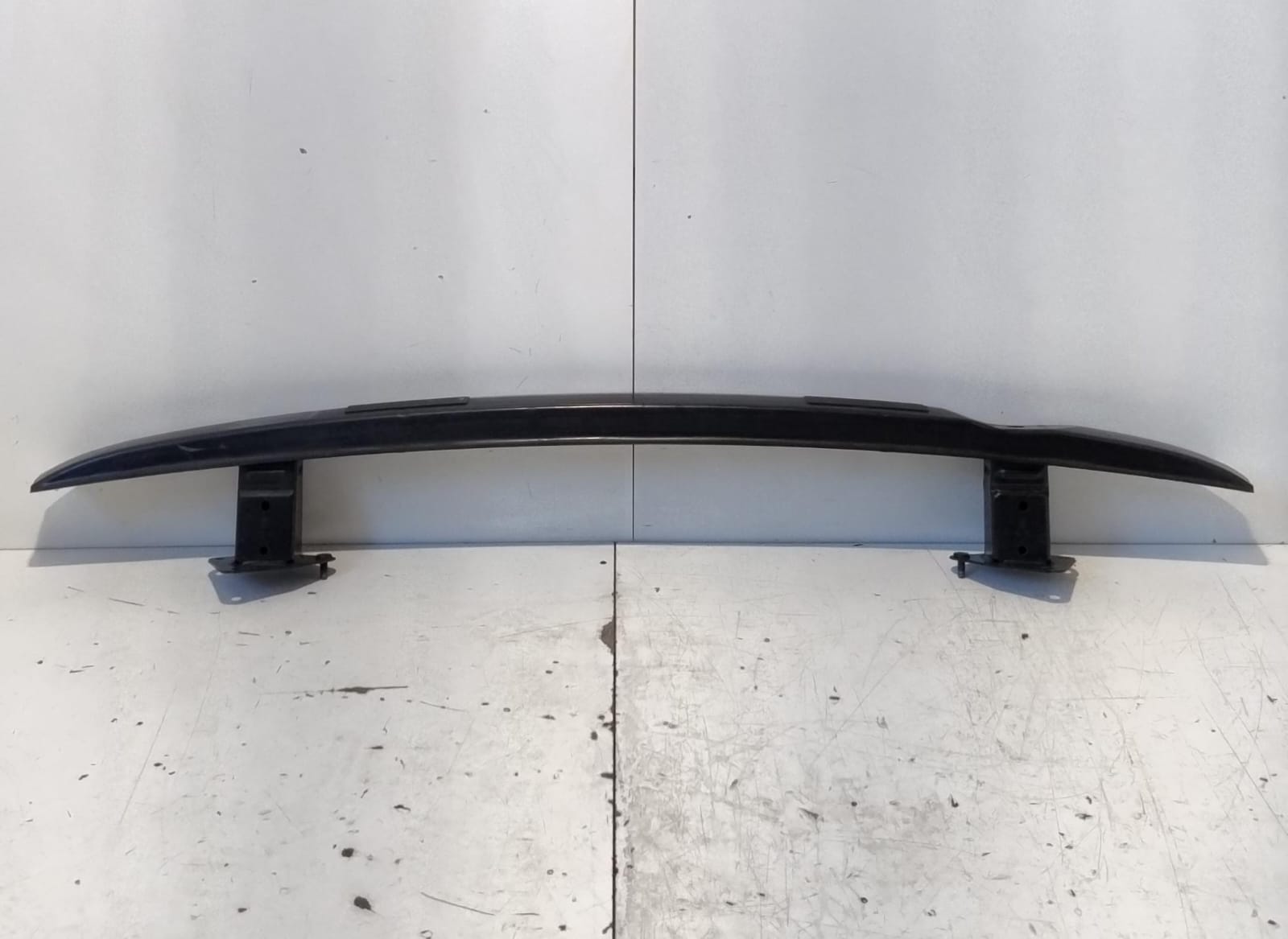 Traversa paraurti post.