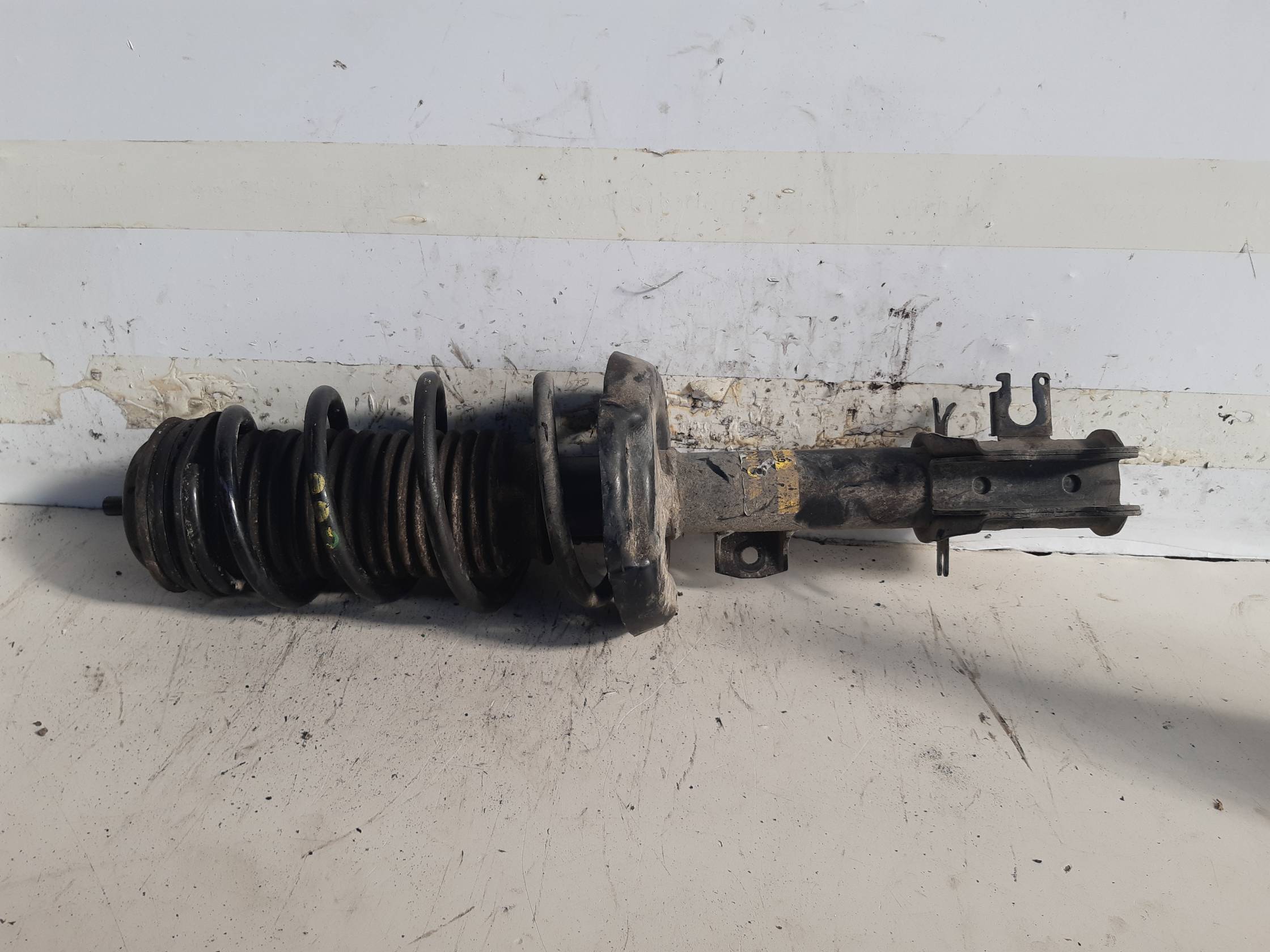 Ammortizzatore ant. dx.