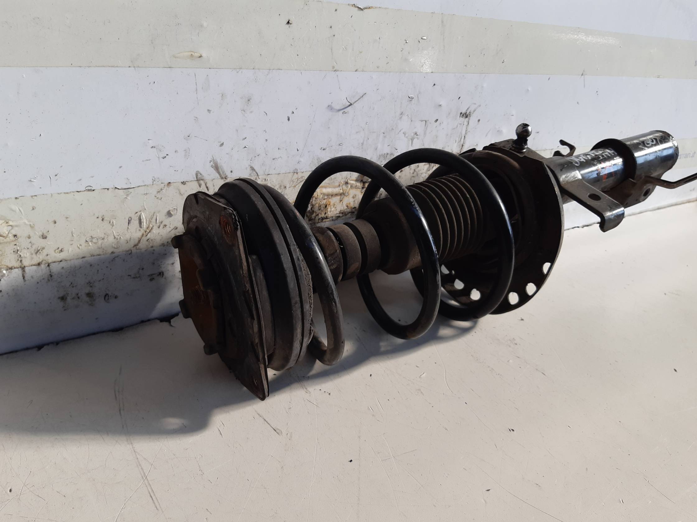 Ammortizzatore ant. dx.