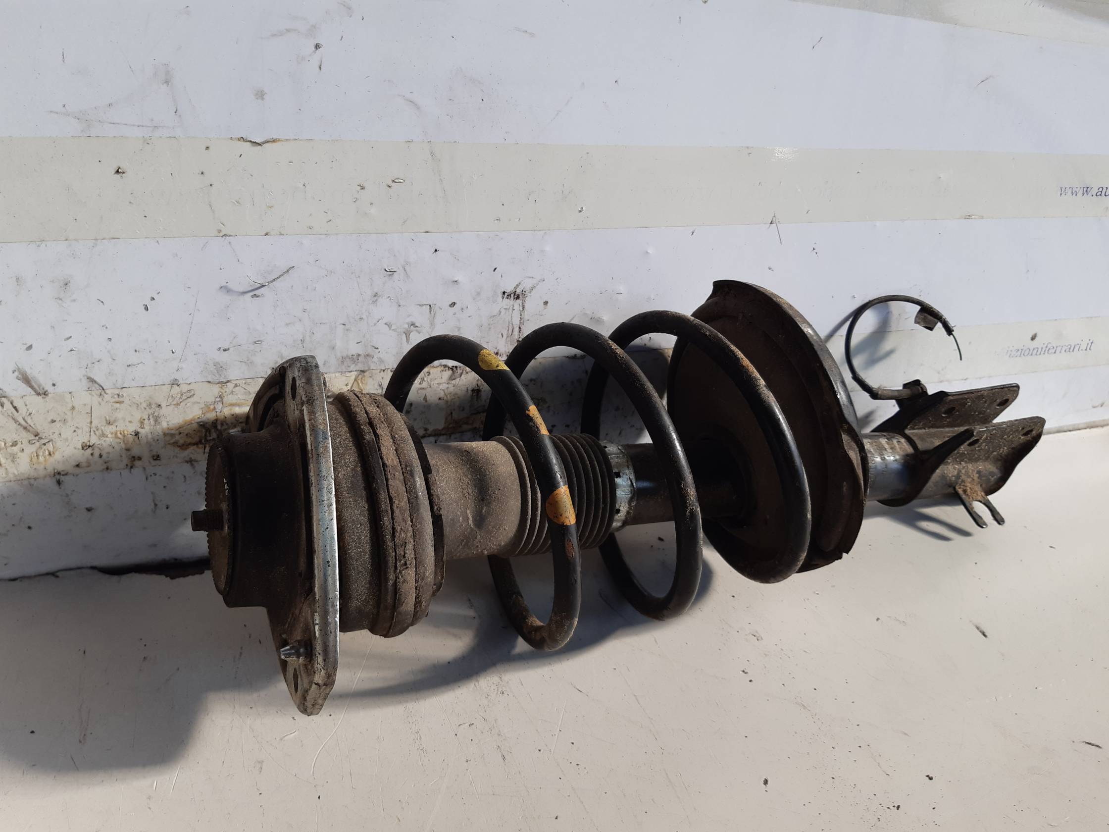 Ammortizzatore ant. dx.