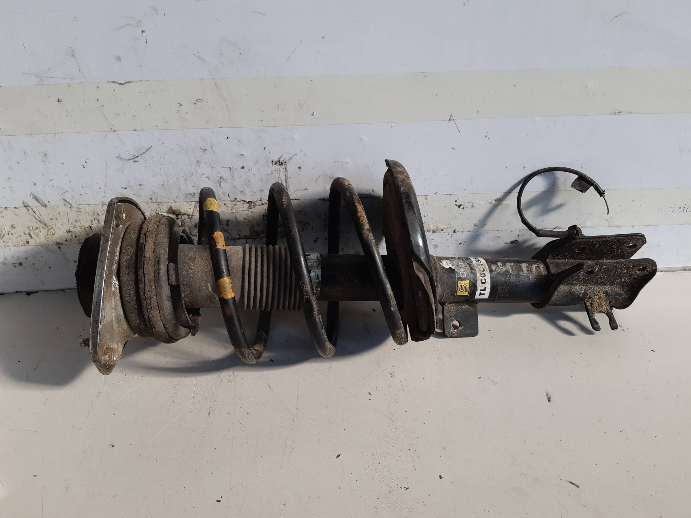 Ammortizzatore ant. dx.