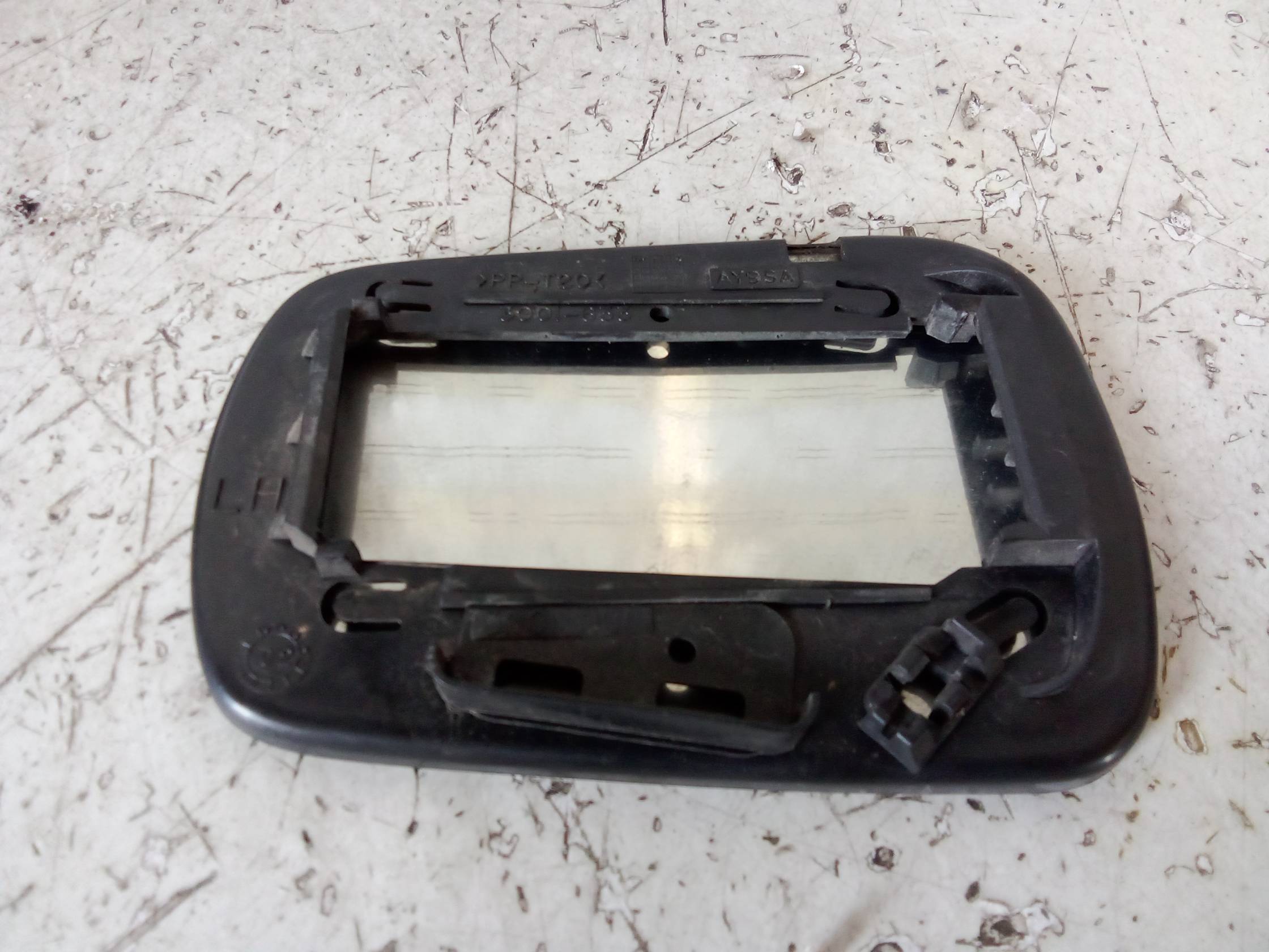 Cristallo retrovisore est. dx.