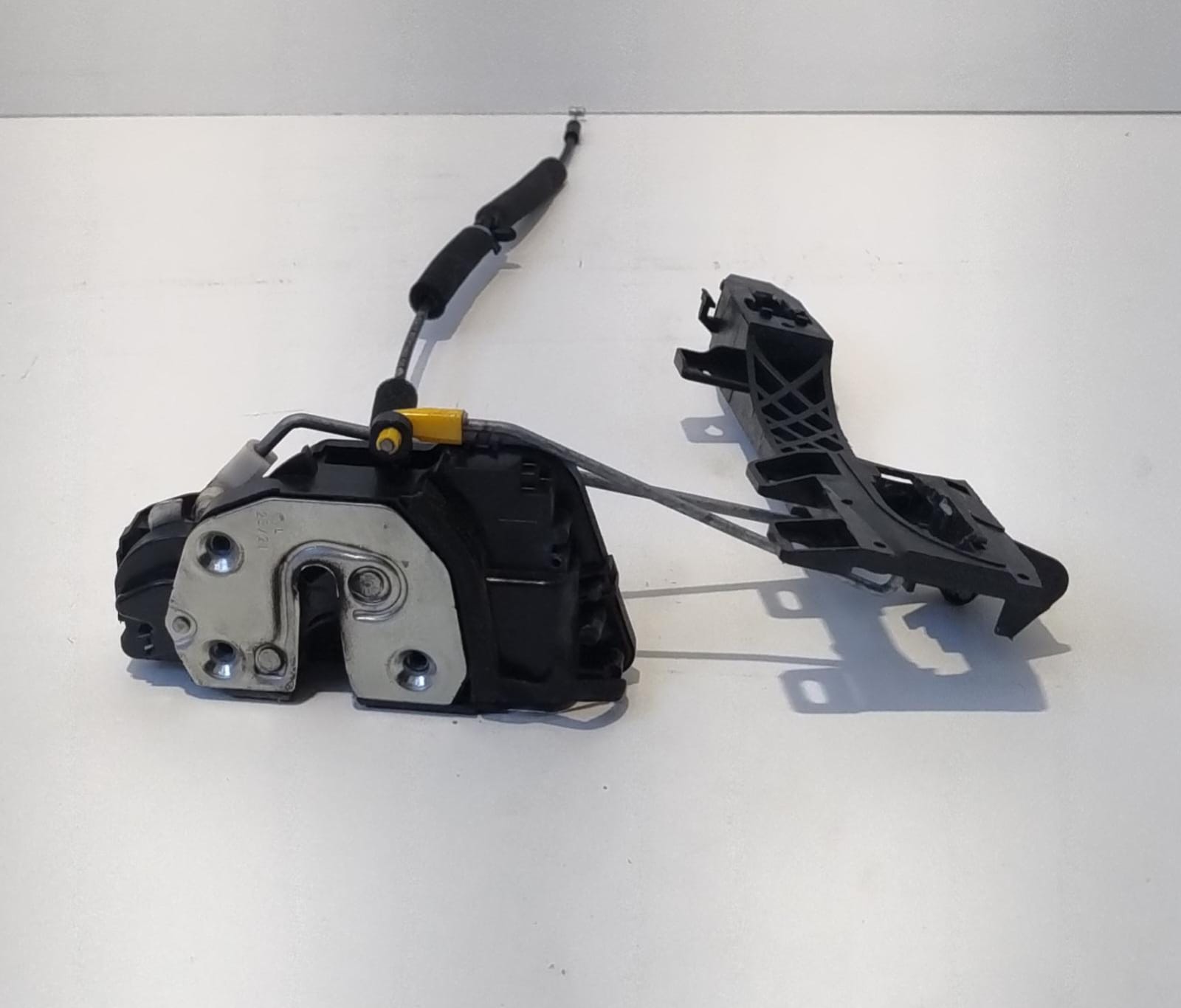 Serratura porta ant. sx.