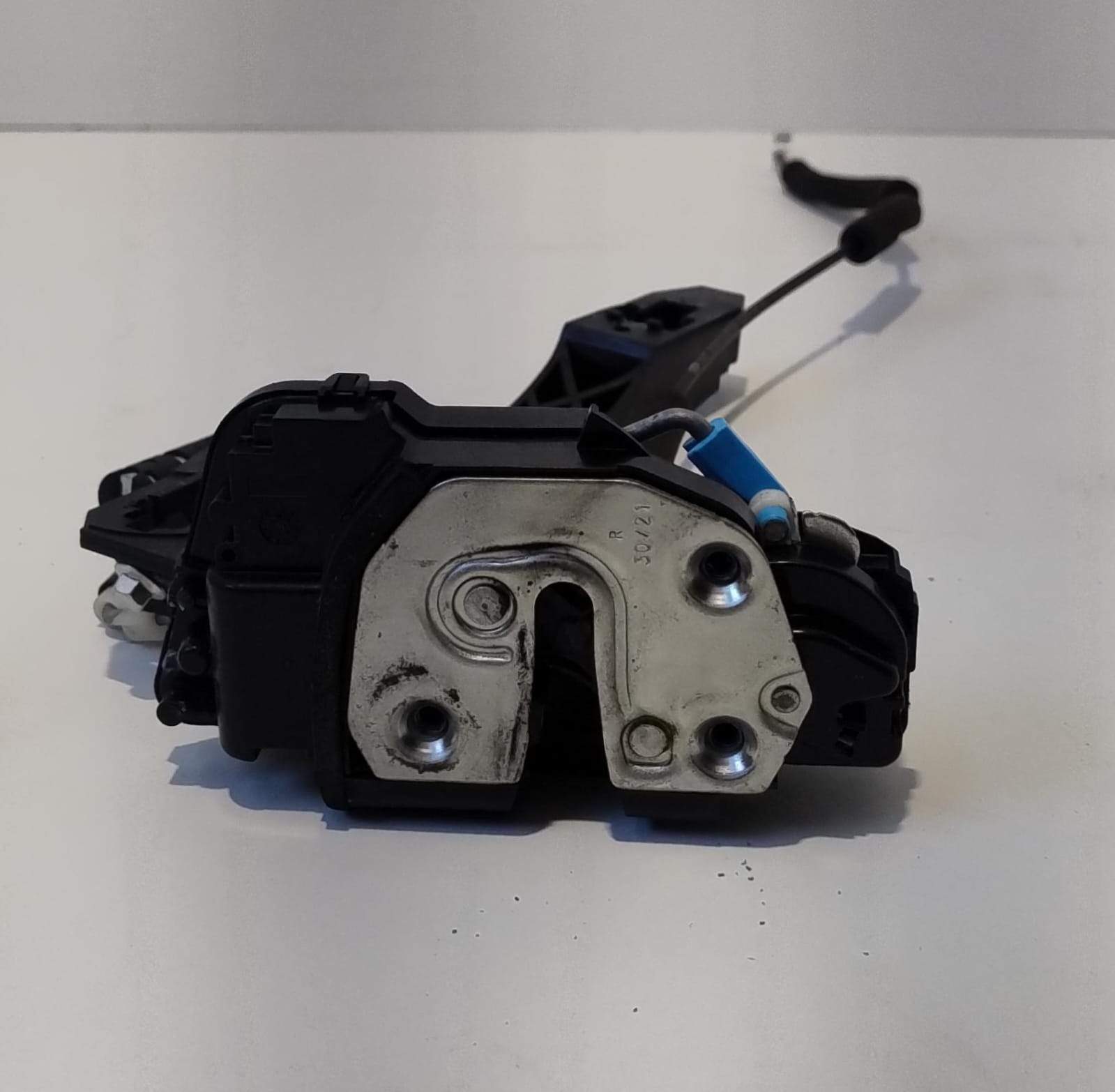 Serratura porta post. dx.