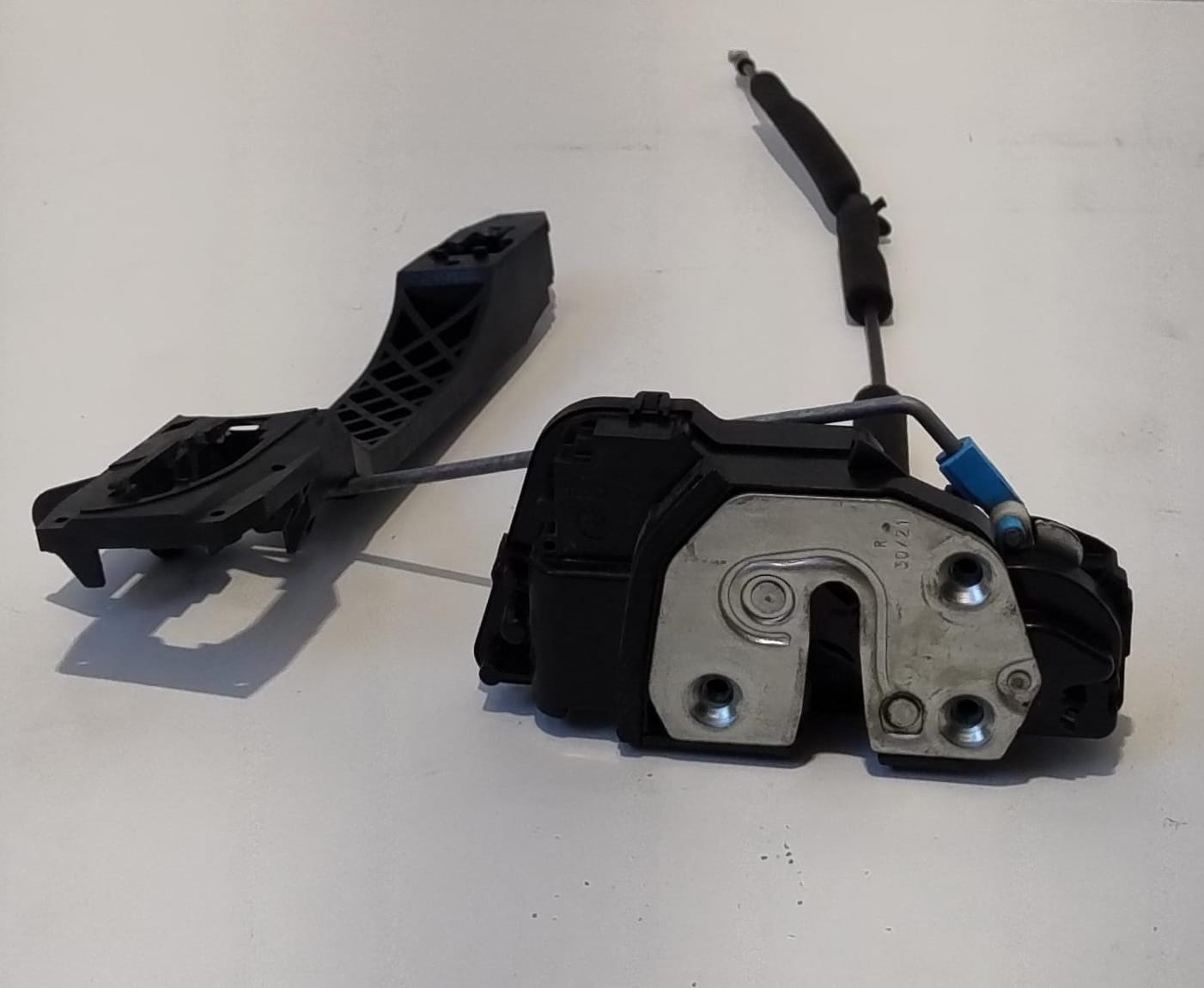 Serratura porta ant. dx.