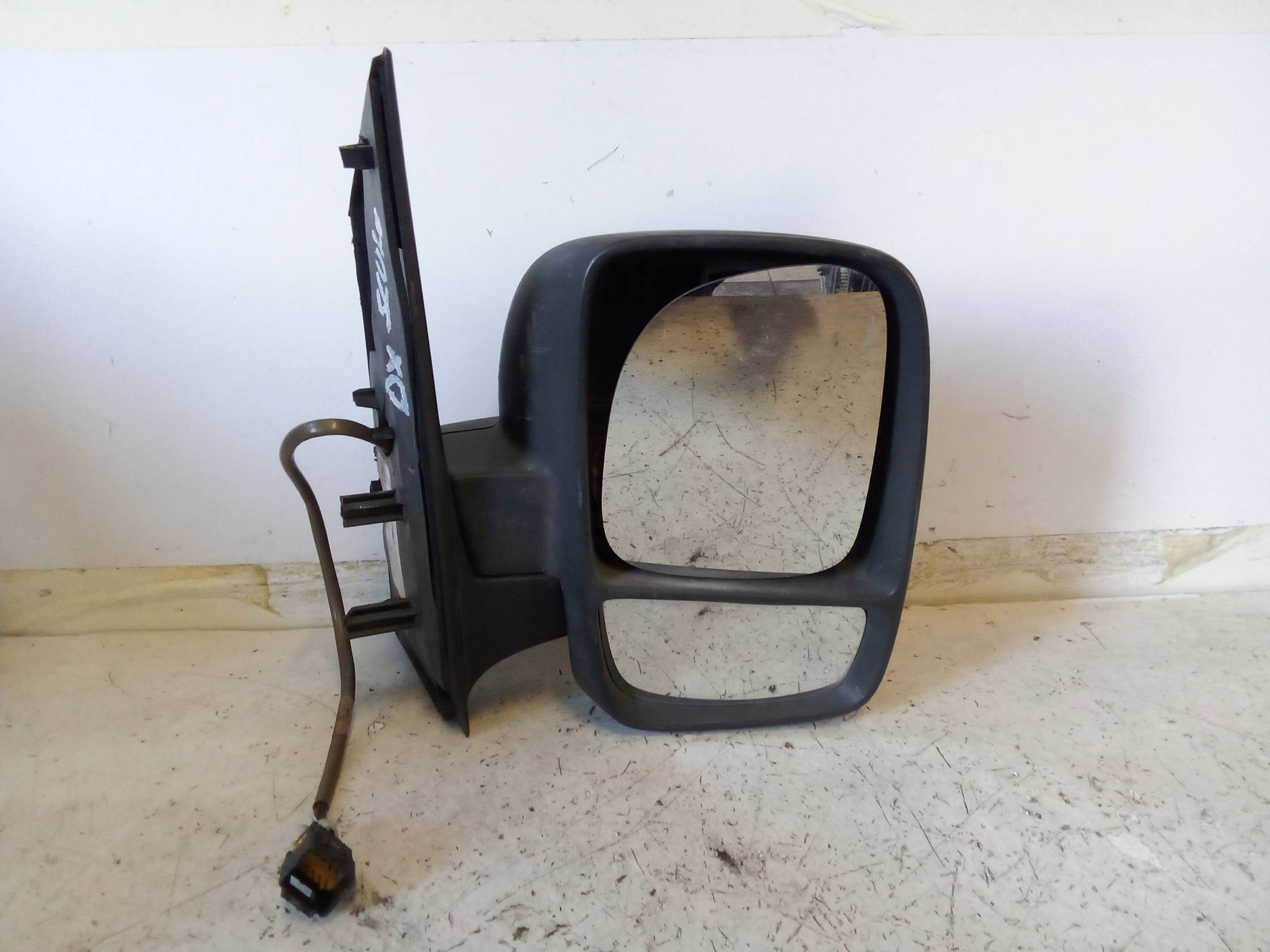 Retrovisore est. regolaz. elettr. dx.