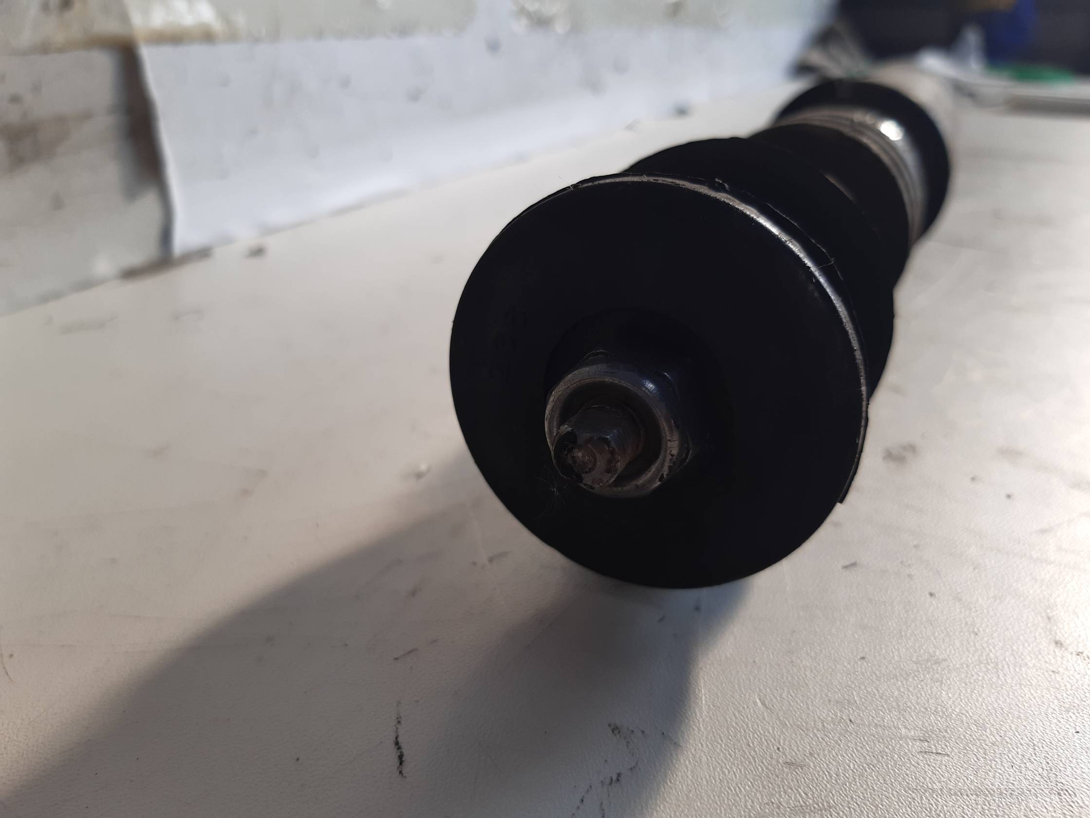 Ammortizzatore post. dx.