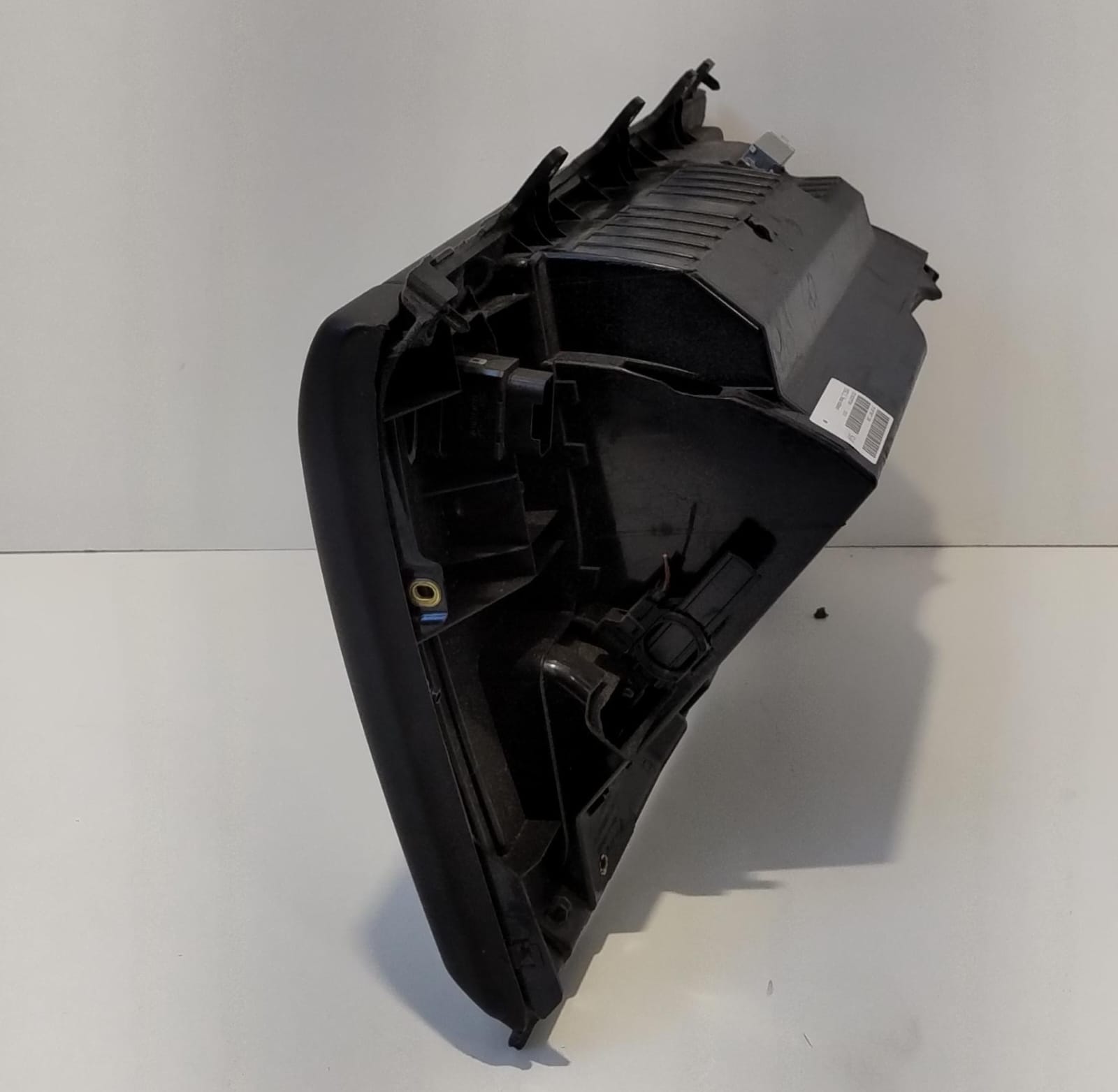 Cassetto vano portaoggetti