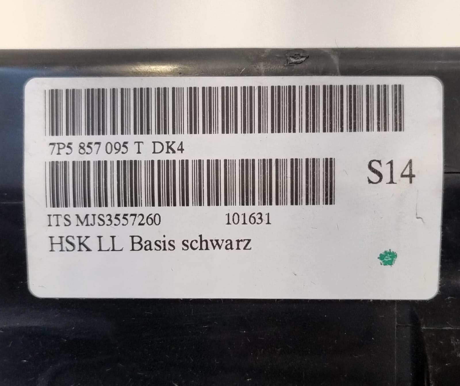 Cassetto vano portaoggetti